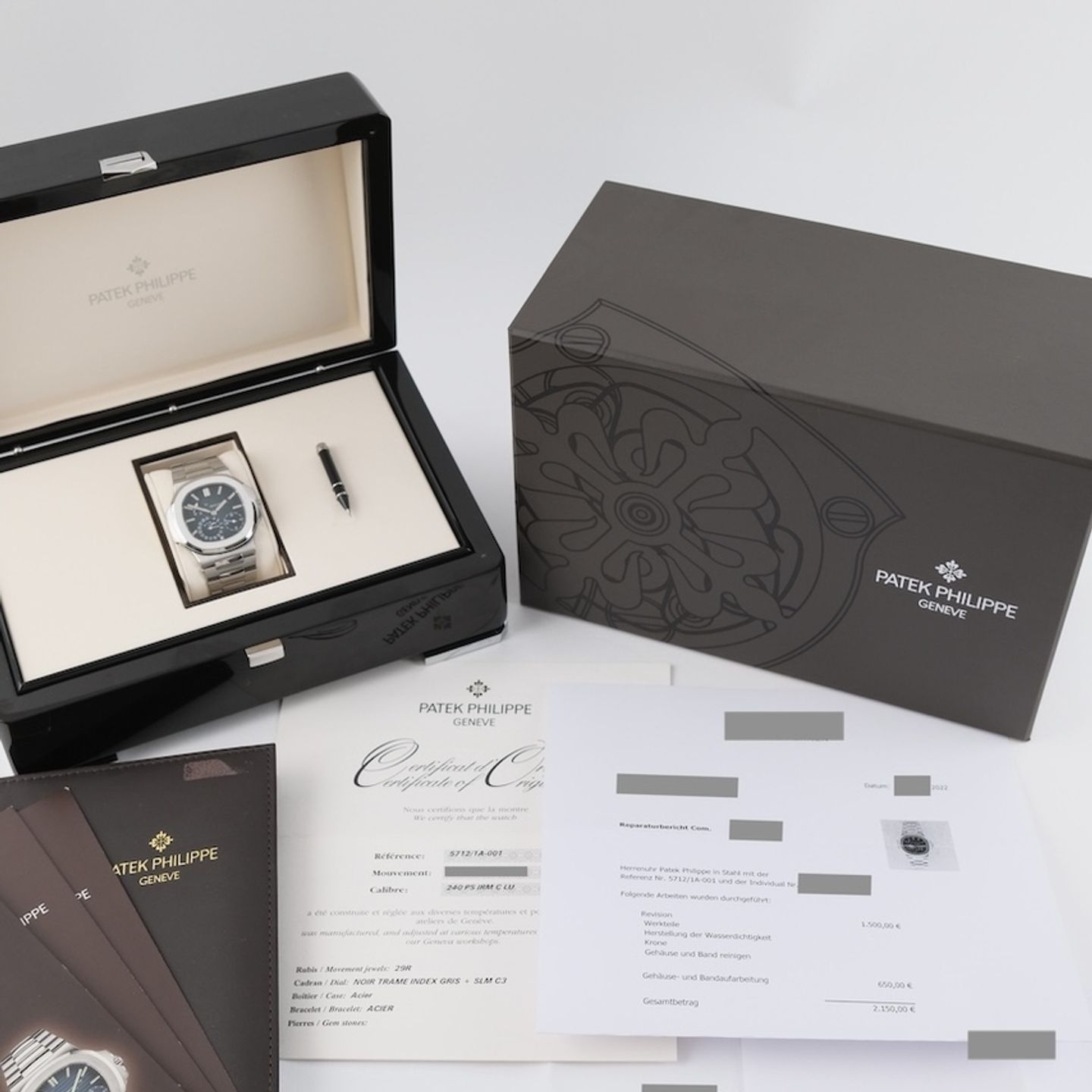 Patek Philippe Nautilus 5712/1A-001 (2011) - Blue dial 40 mm Steel case (8/8)