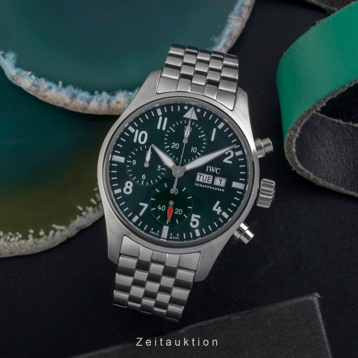 IWC Pilot Chronograph IW388104 - (3/8)