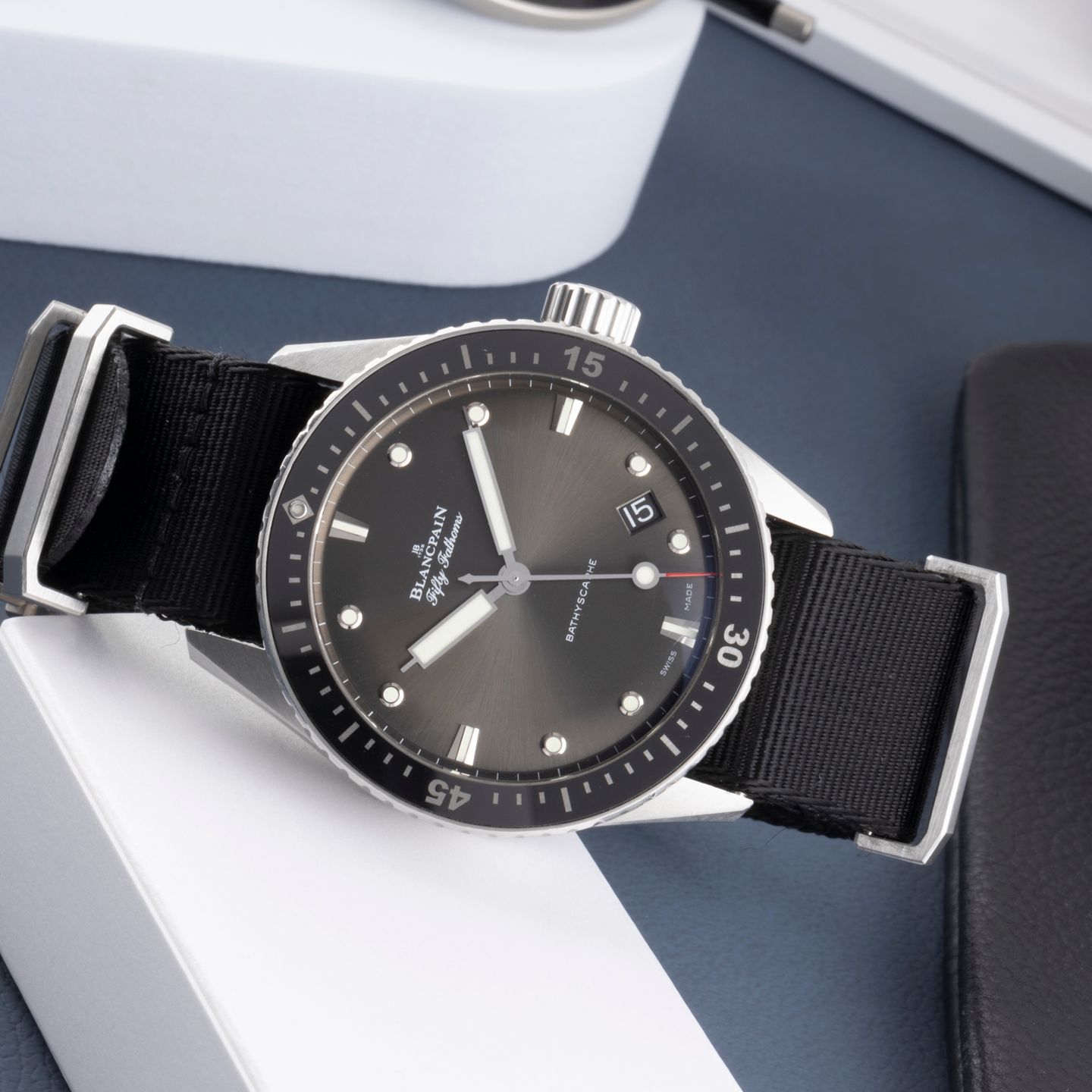 Blancpain Fifty Fathoms Bathyscaphe 5000-1110-B52A - (2/8)