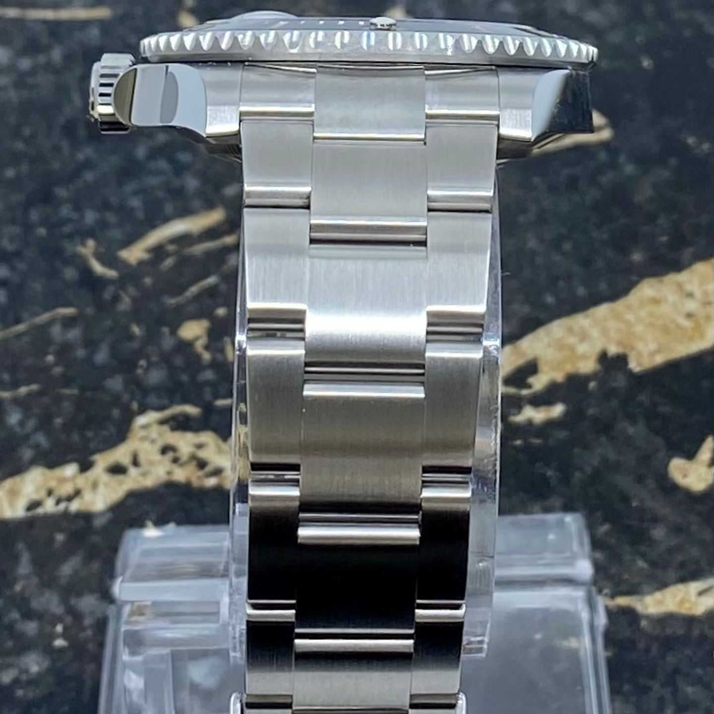 Rolex Submariner Date 126610LN - (7/8)