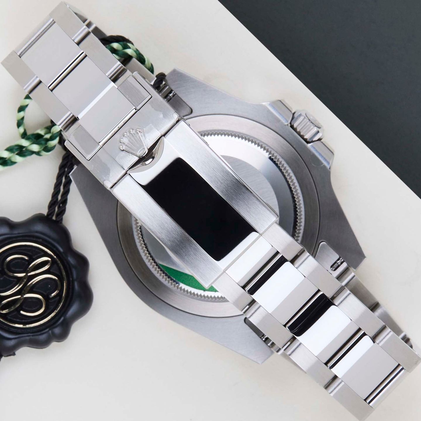 Rolex GMT-Master II 126710GRNR (2025) - Black dial 40 mm Steel case (6/8)