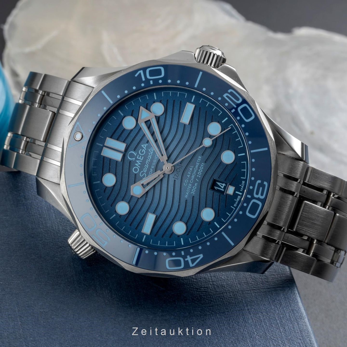 Omega Seamaster Diver 300 M 210.30.42.20.03.003 (Onbekend (willekeurig serienummer)) - 42mm Staal (2/8)