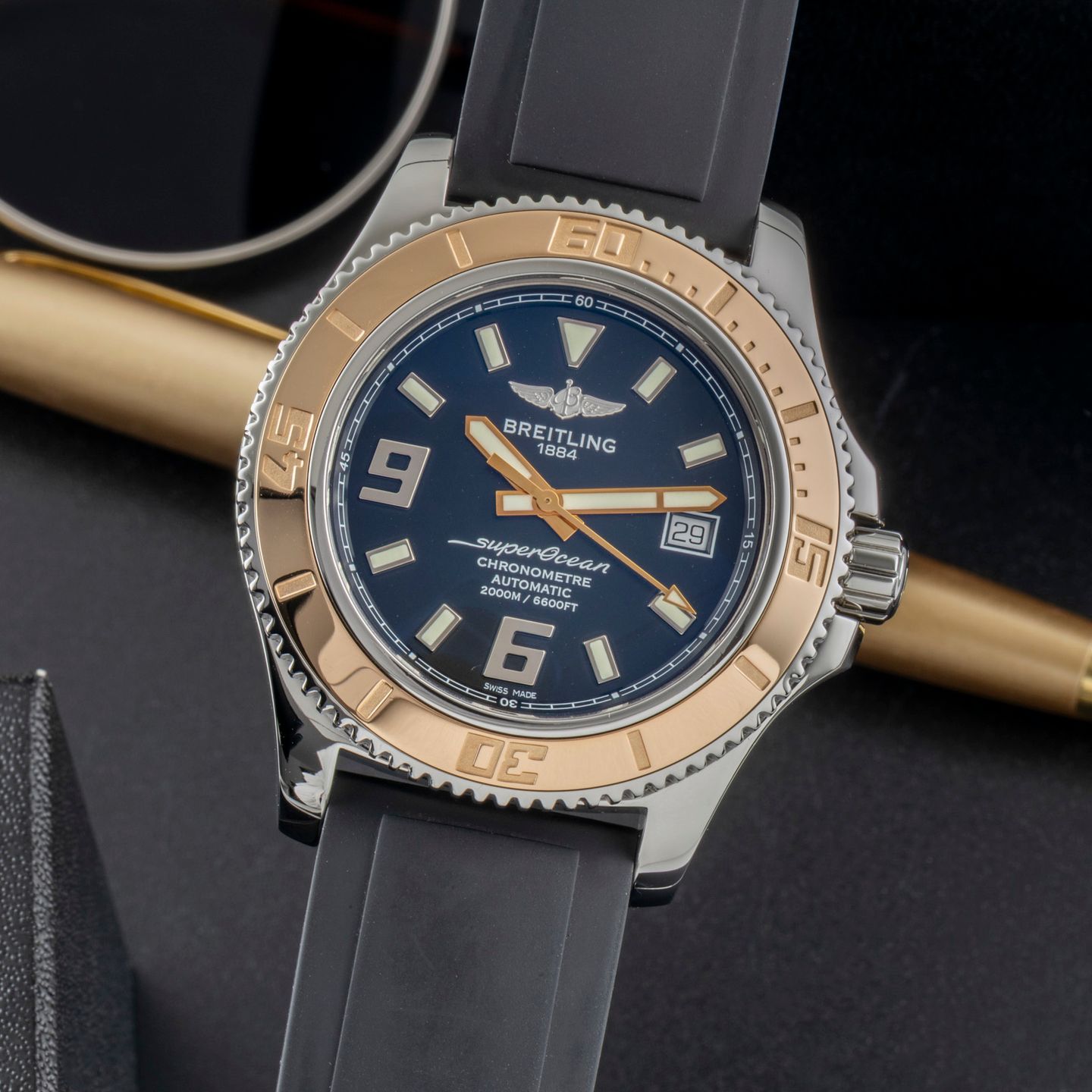 Breitling Superocean 44 C1739112/BA77 (Onbekend (willekeurig serienummer)) - Zwart wijzerplaat 44mm Goud/Staal (3/8)