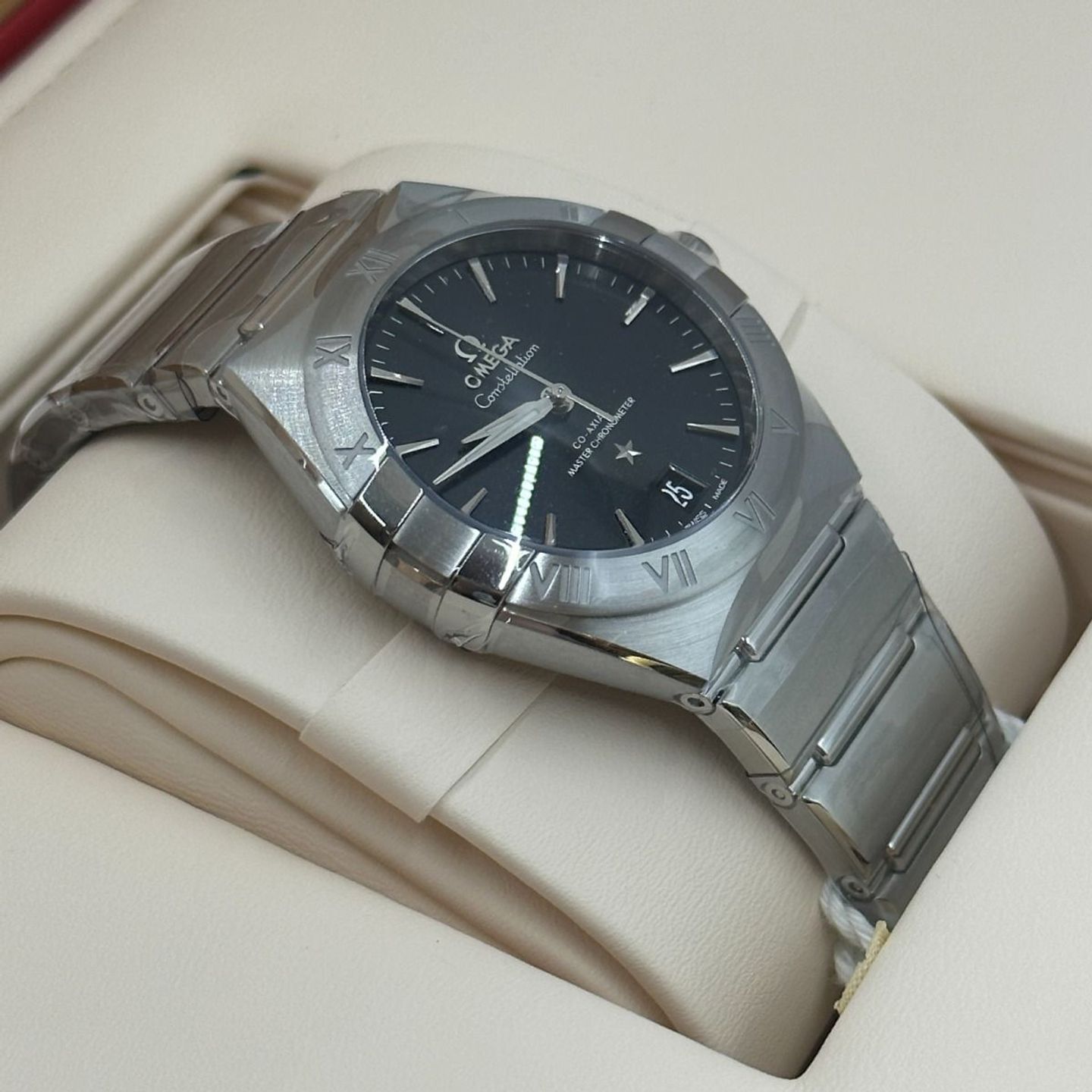 Omega Constellation 131.10.36.20.01.001 (2024) - Black dial 36 mm Steel case (7/8)