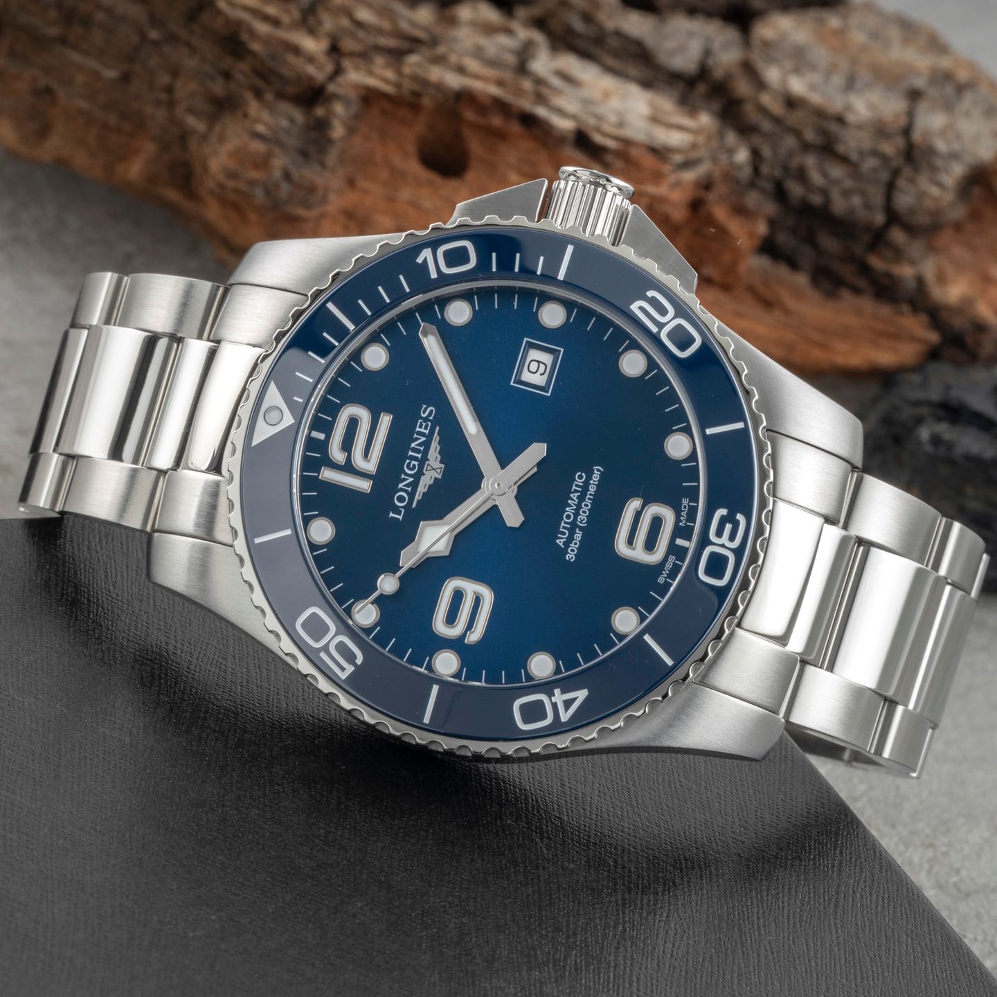 Longines HydroConquest L3.782.4.96.6 (Onbekend (willekeurig serienummer)) - Blauw wijzerplaat 43mm Staal (2/8)