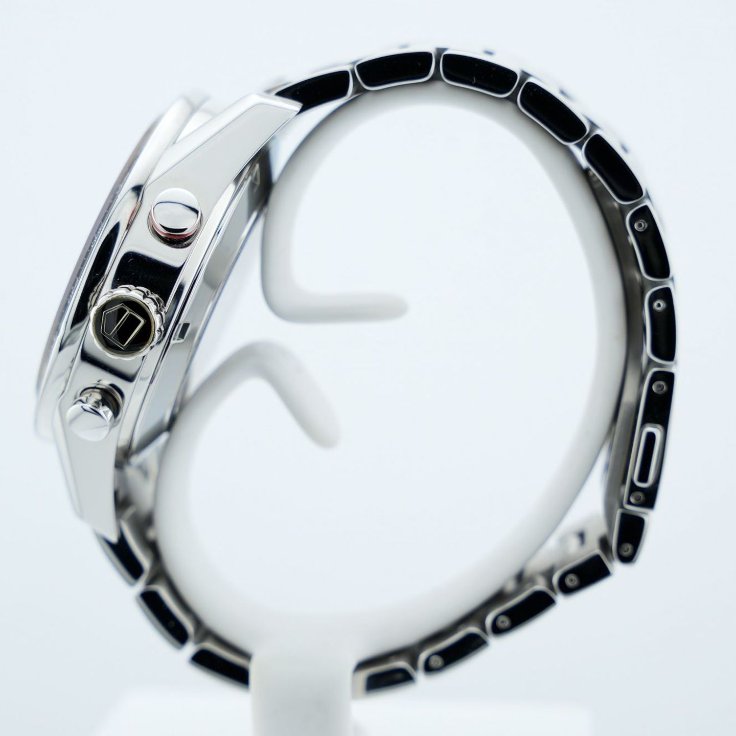 TAG Heuer Carrera Calibre 16 CV2A10 (Onbekend (willekeurig serienummer)) - Zwart wijzerplaat 43mm Staal (3/8)