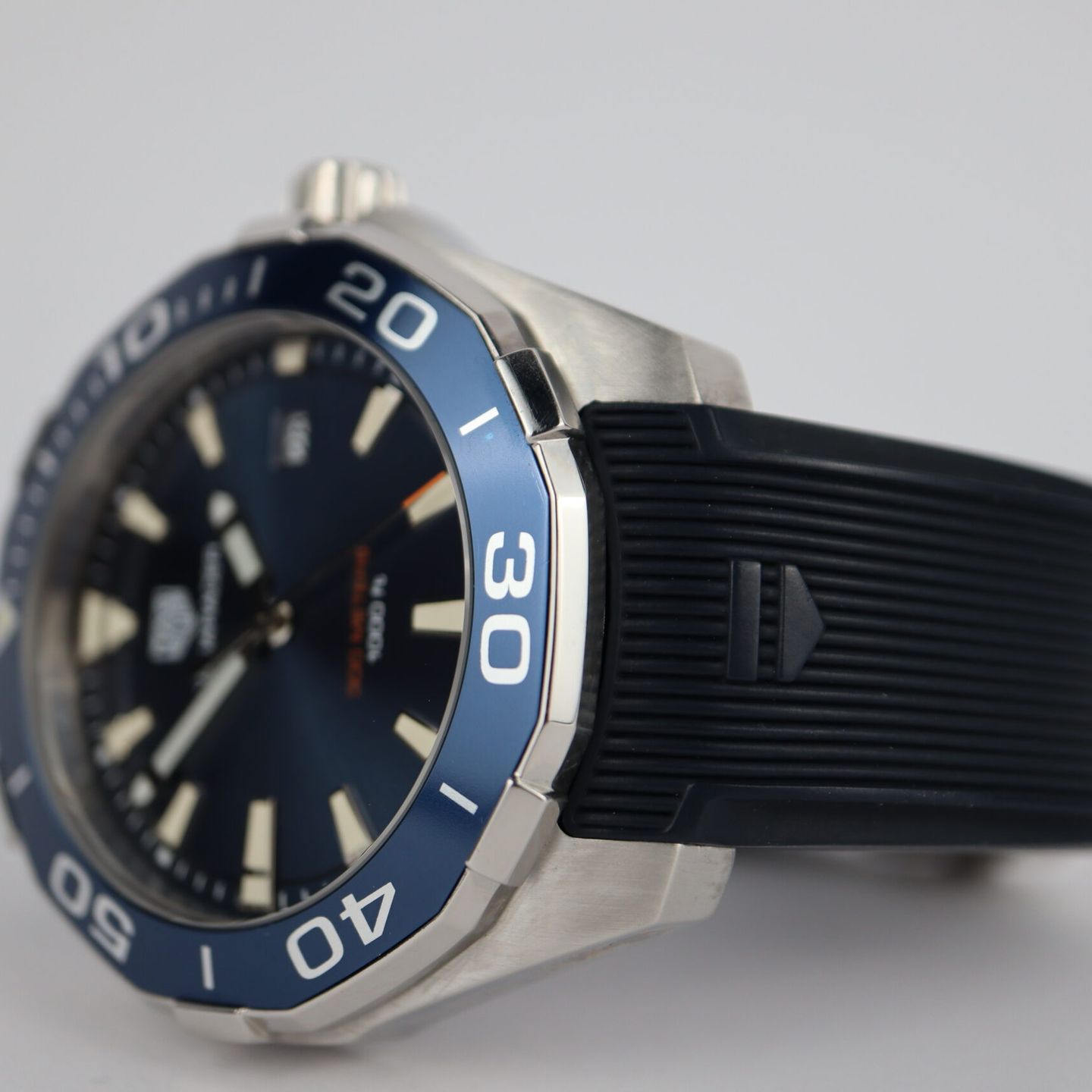 TAG Heuer Aquaracer WAY101C (2022) - 43mm Staal (3/8)
