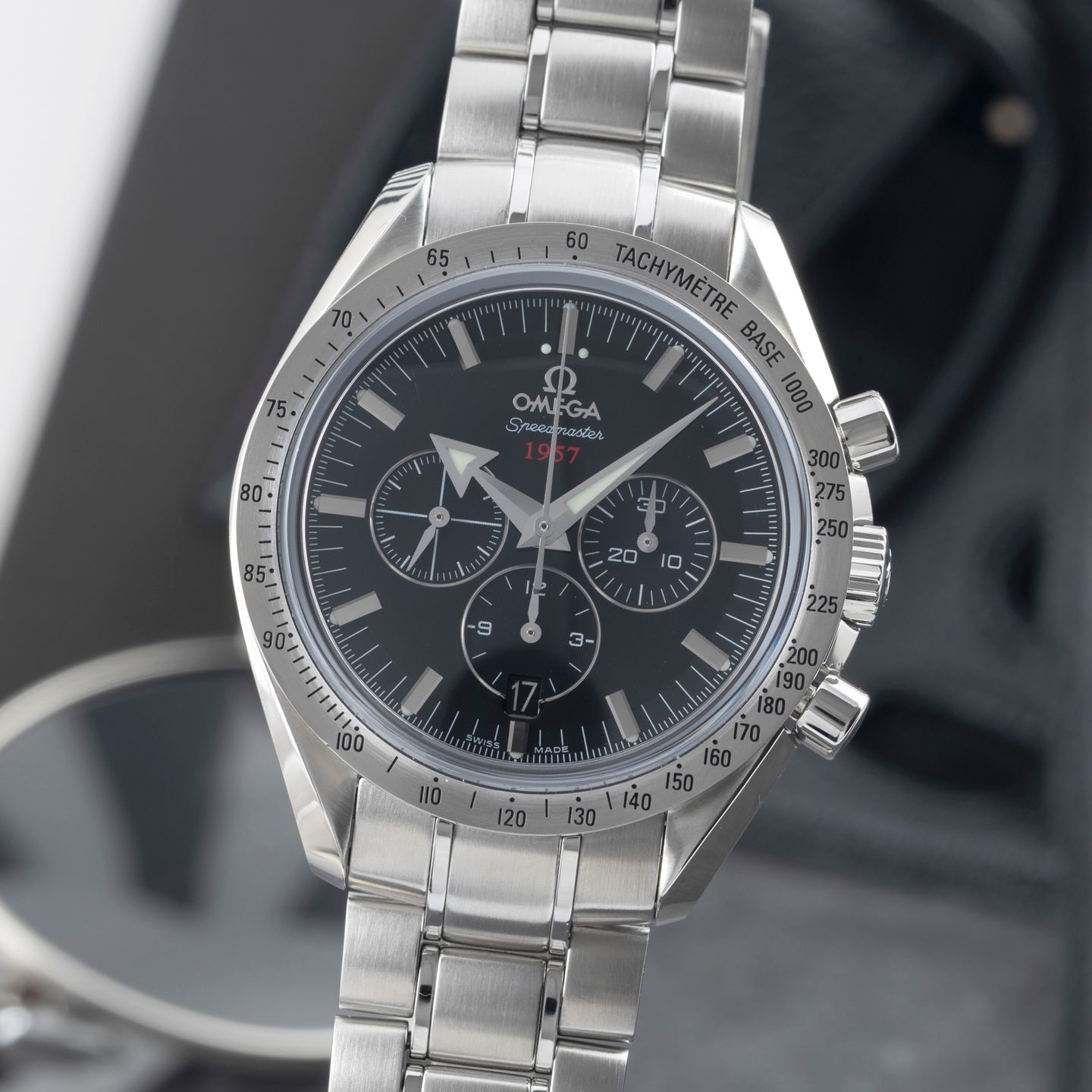 Omega Speedmaster Broad Arrow 321.10.42.50.01.001 (2010) - Zwart wijzerplaat 42mm Staal (3/8)