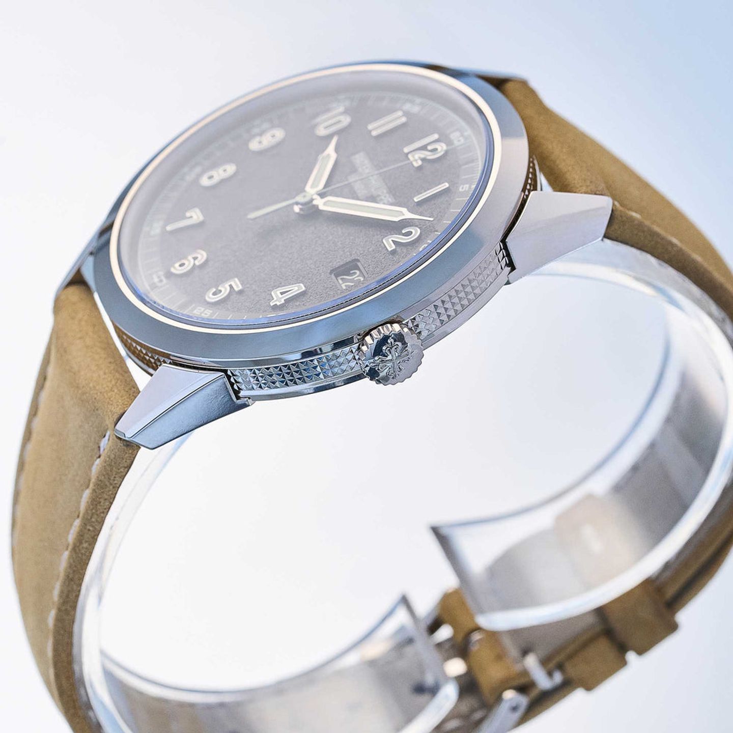 Patek Philippe Calatrava 5226G-001 - (4/7)