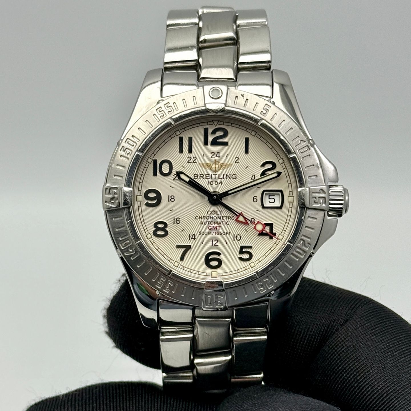 Breitling Colt GMT A32350 (2005) - Silver dial 40 mm Steel case (3/8)