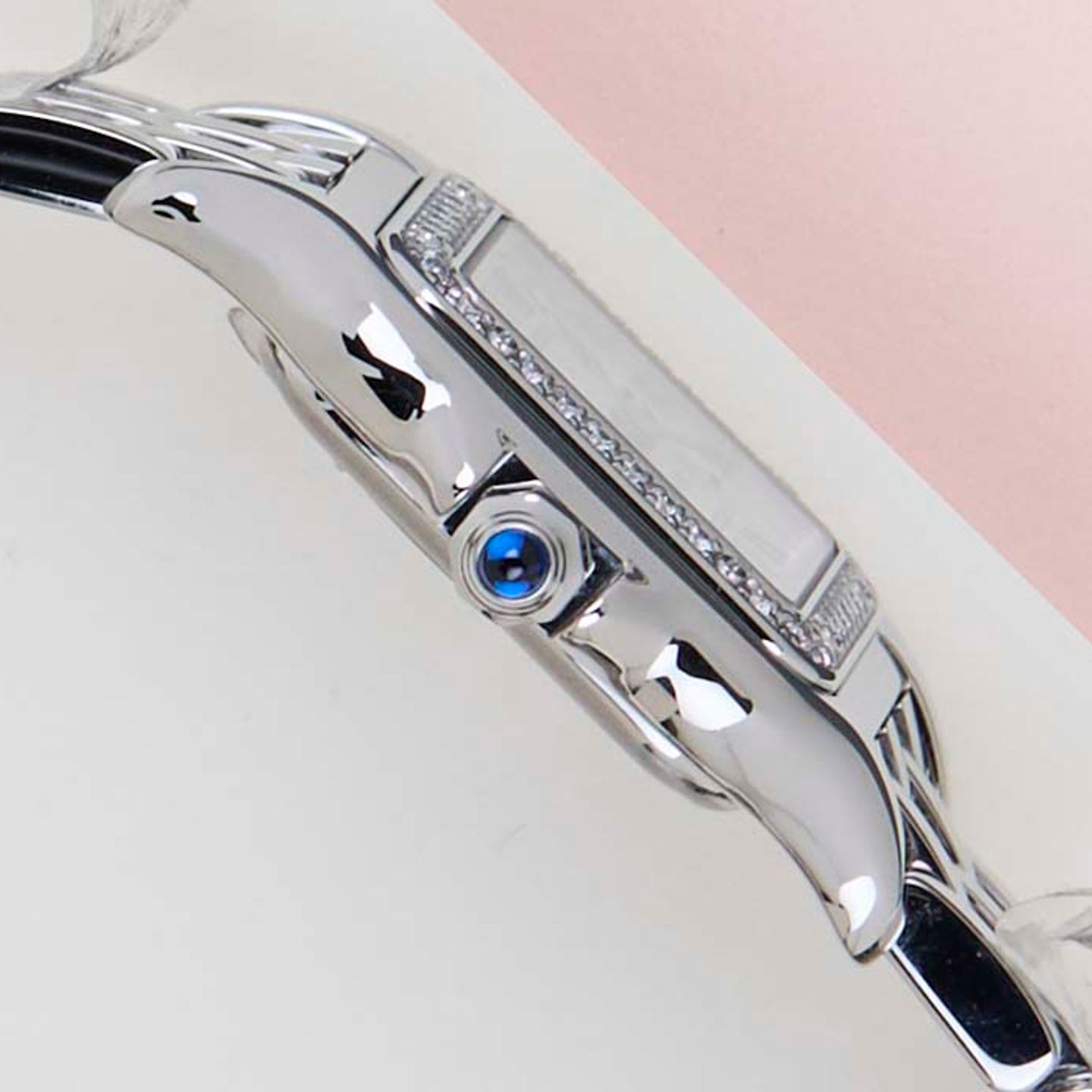 Cartier Panthère W4PN0016 (2026) - Silver dial 23 mm Steel case (8/8)