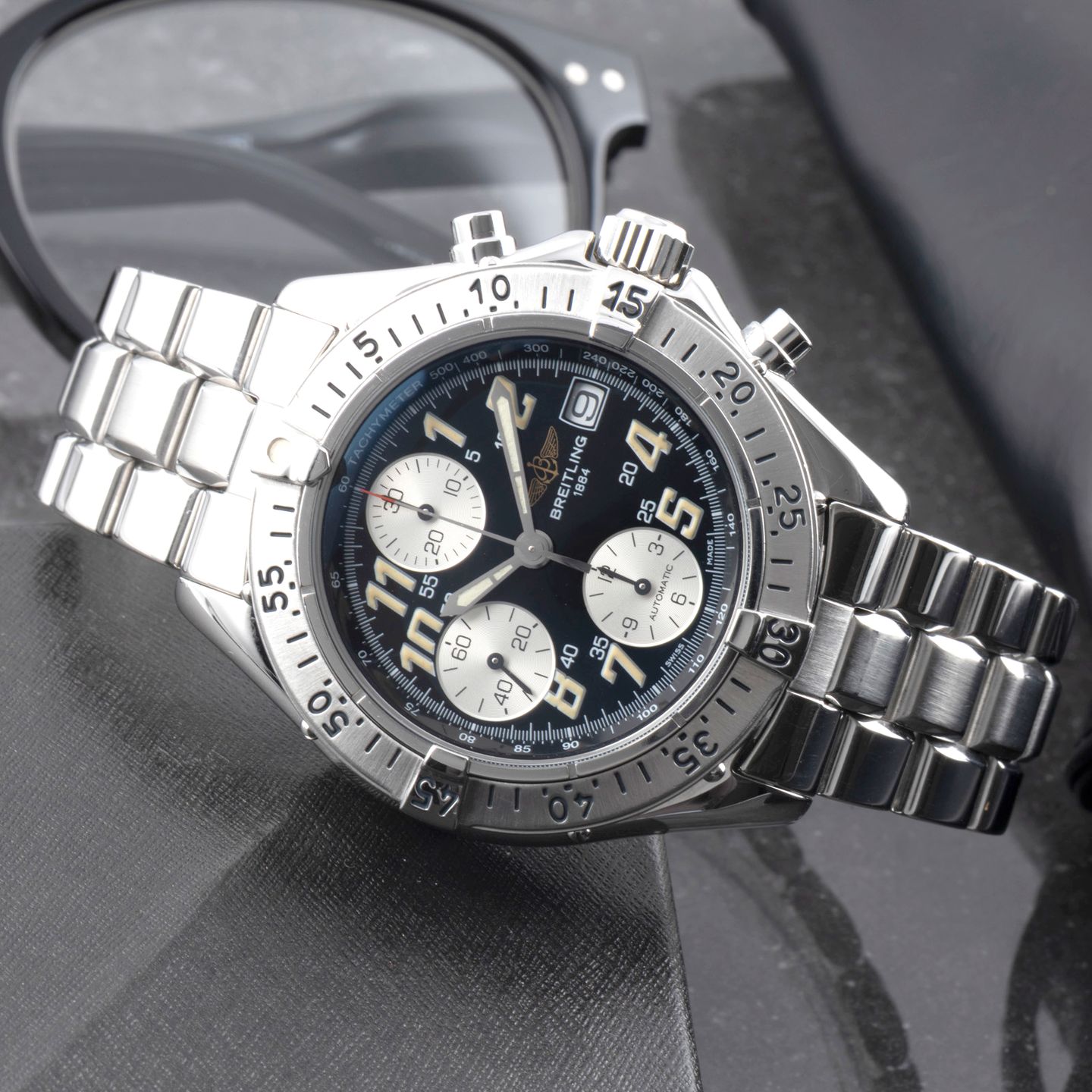 Breitling Colt Chronograph A1303511/B417 (Onbekend (willekeurig serienummer)) - Zwart wijzerplaat 38mm Staal (2/8)