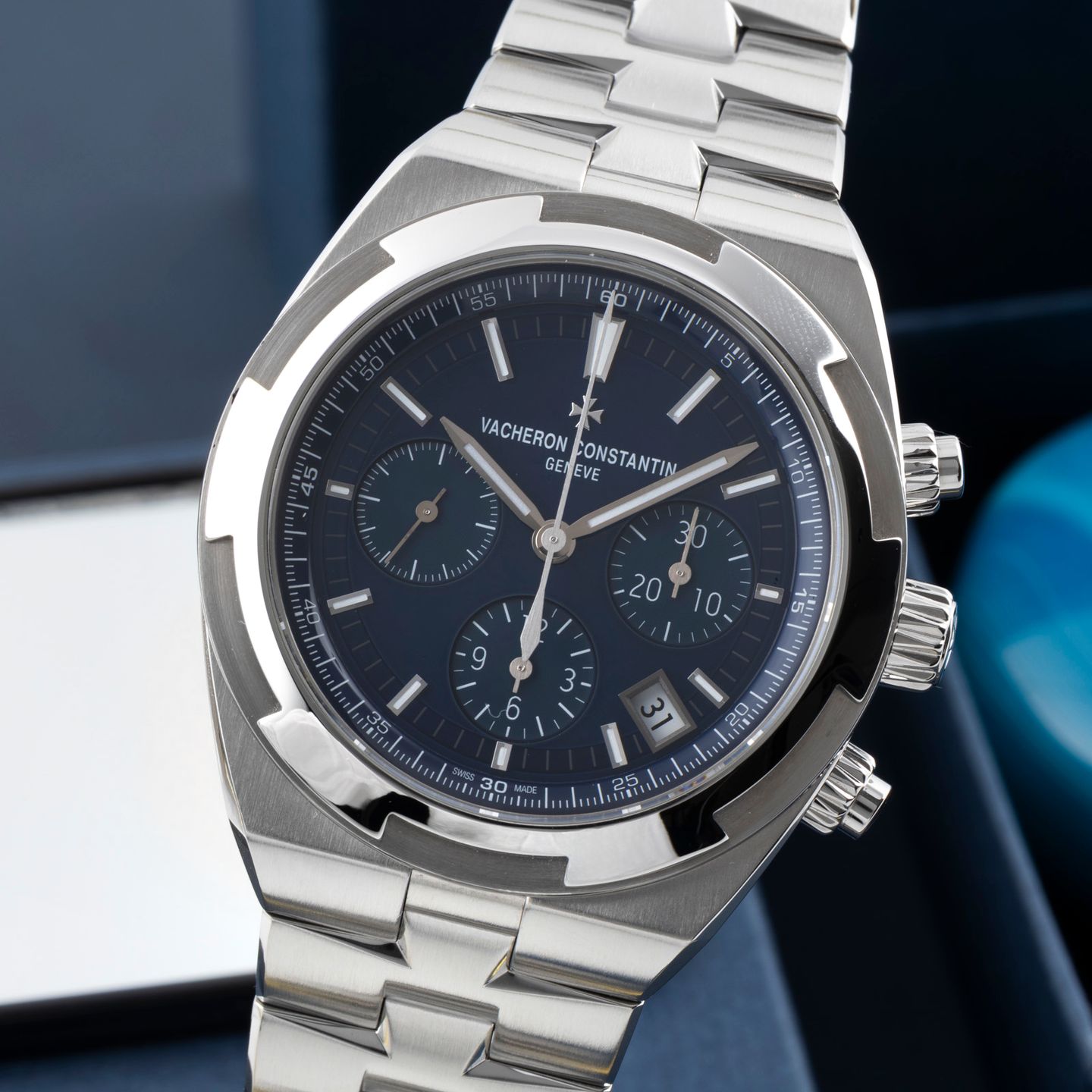 Vacheron Constantin Overseas Chronograph 5500V/110A-B148 - (3/8)