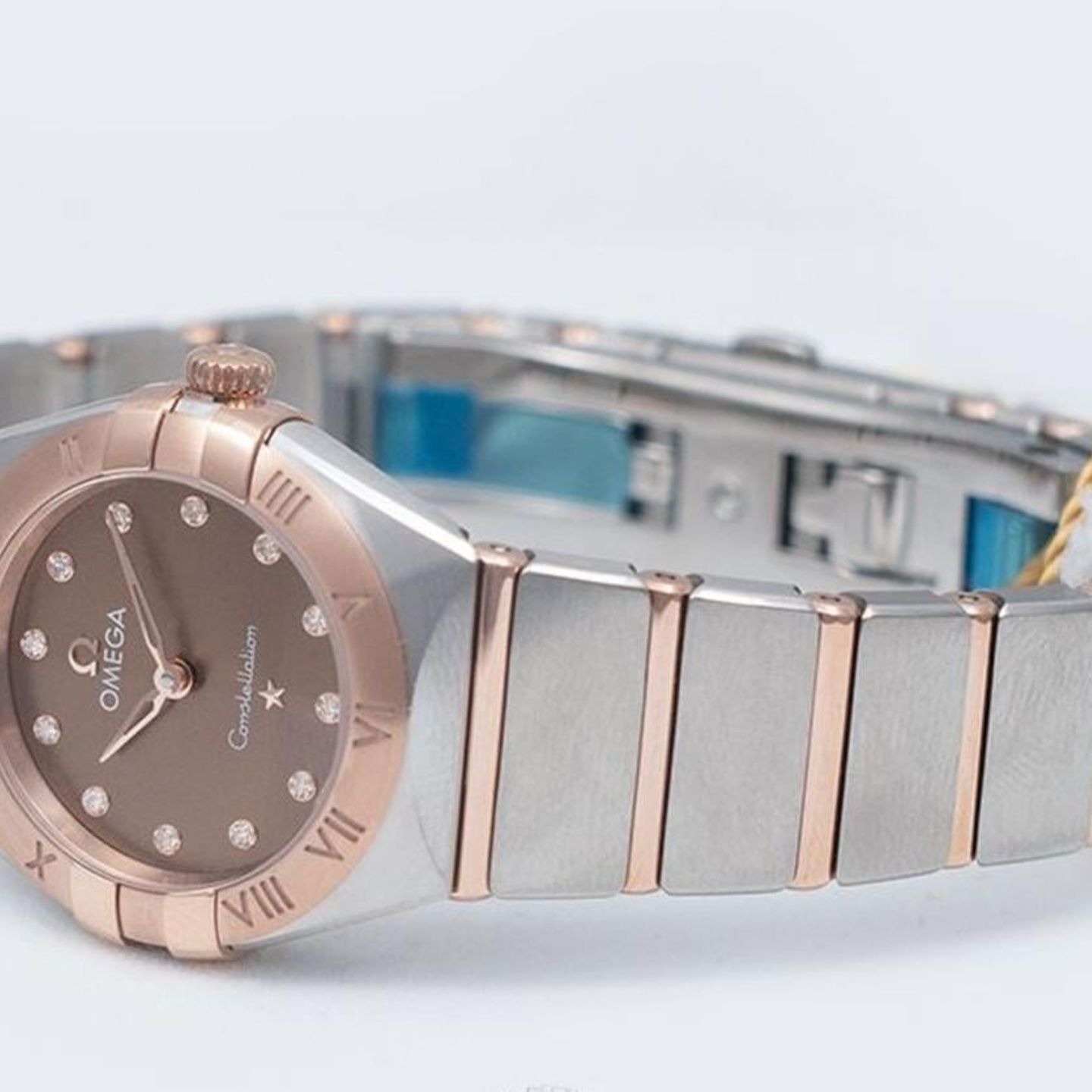 Omega Constellation 131.20.25.60.63.001 - (2/4)