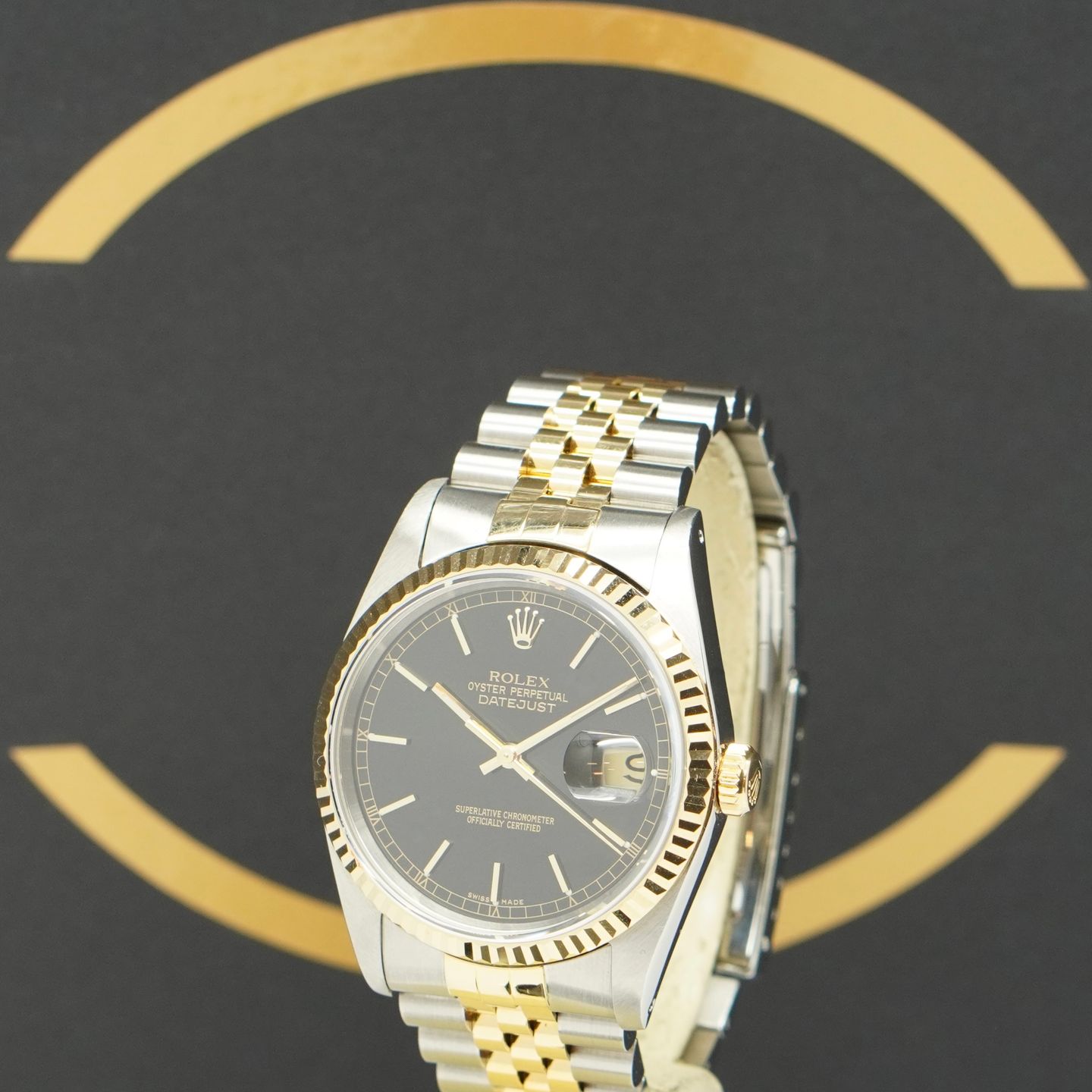 Rolex Datejust 36 16233 (1991) - Black dial 36 mm Gold/Steel case (2/7)