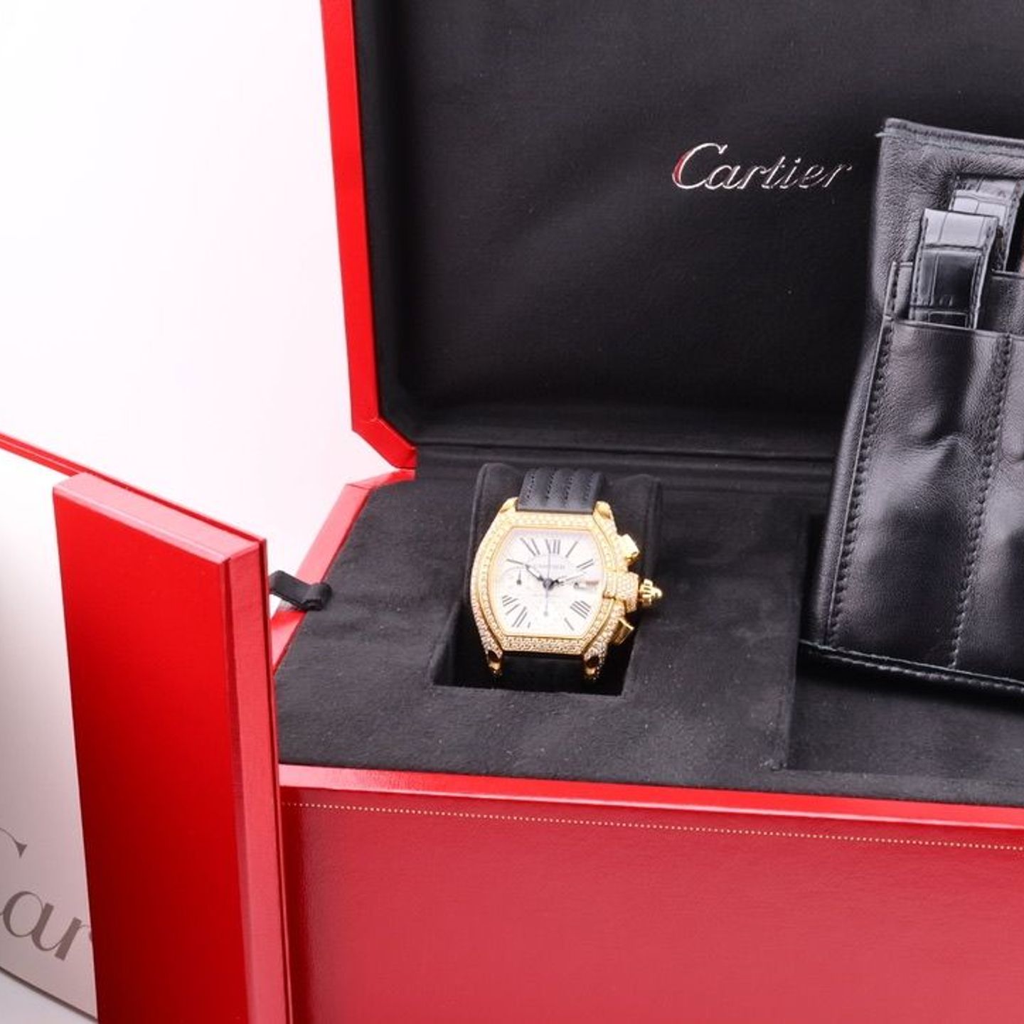 Cartier Roadster W62008Y3 (Unknown (random serial)) - White dial 38 mm Yellow Gold case (2/2)