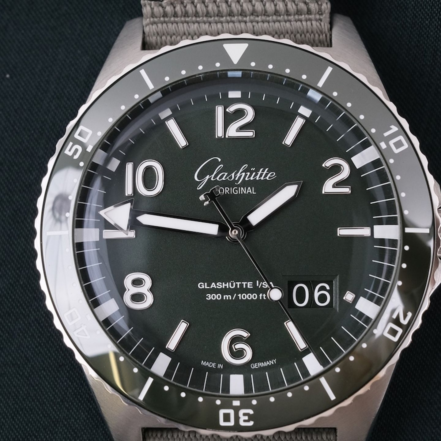 Glashütte Original SeaQ Panorama Date 1-36-13-07-83-34 - (4/8)