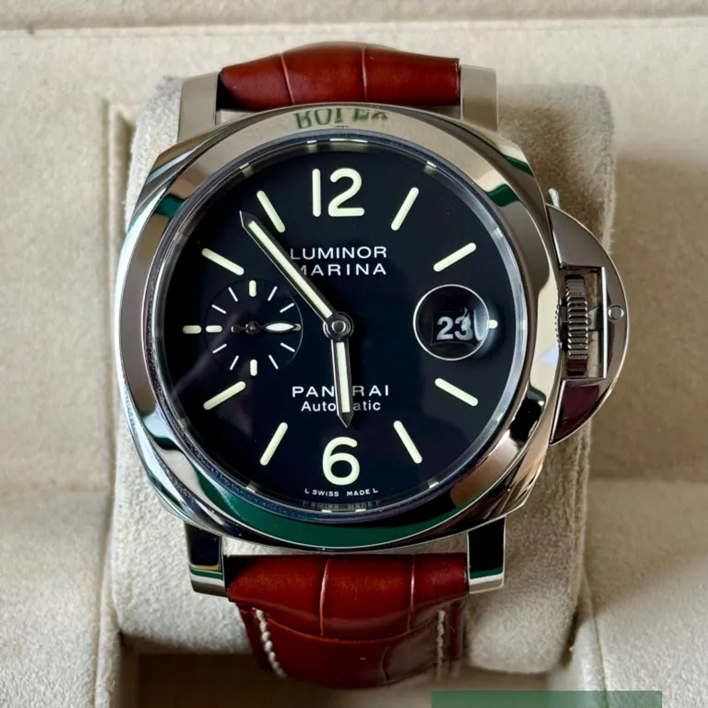 Panerai Luminor Marina Automatic PAM00104 (2014) - Black dial 44 mm Steel case (2/5)