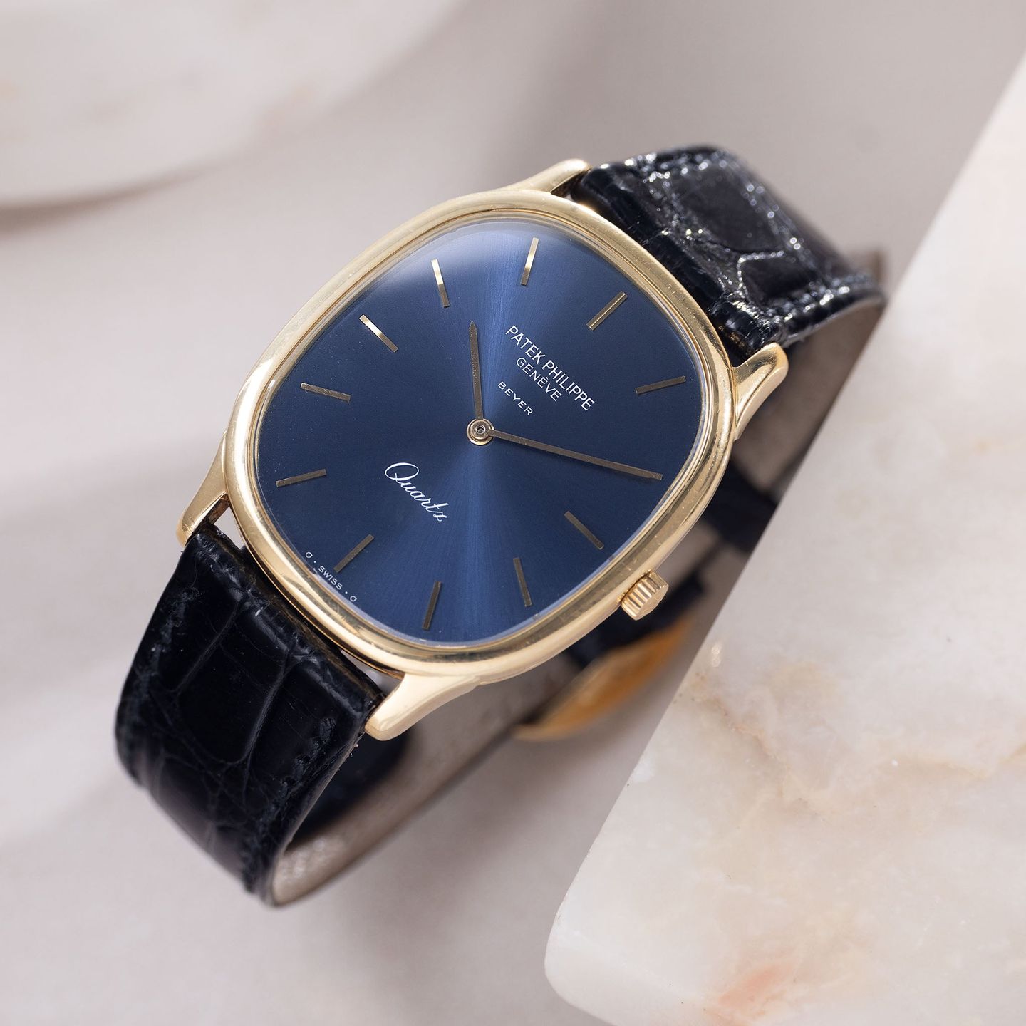 Patek Philippe Golden Ellipse 3838/1 - (3/8)