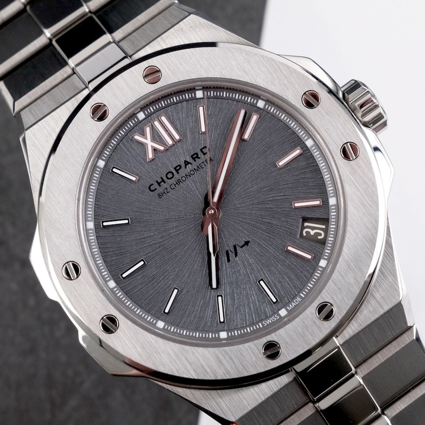 Chopard Alpine Eagle 298600-3005 (2022) - Grey dial 41 mm Titanium case (1/8)