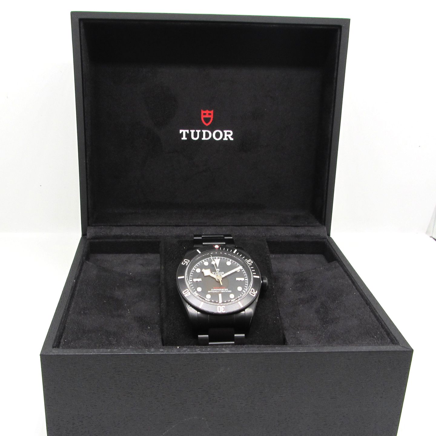 Tudor Black Bay Dark 79230DK (2020) - Black dial 41 mm Steel case (4/6)