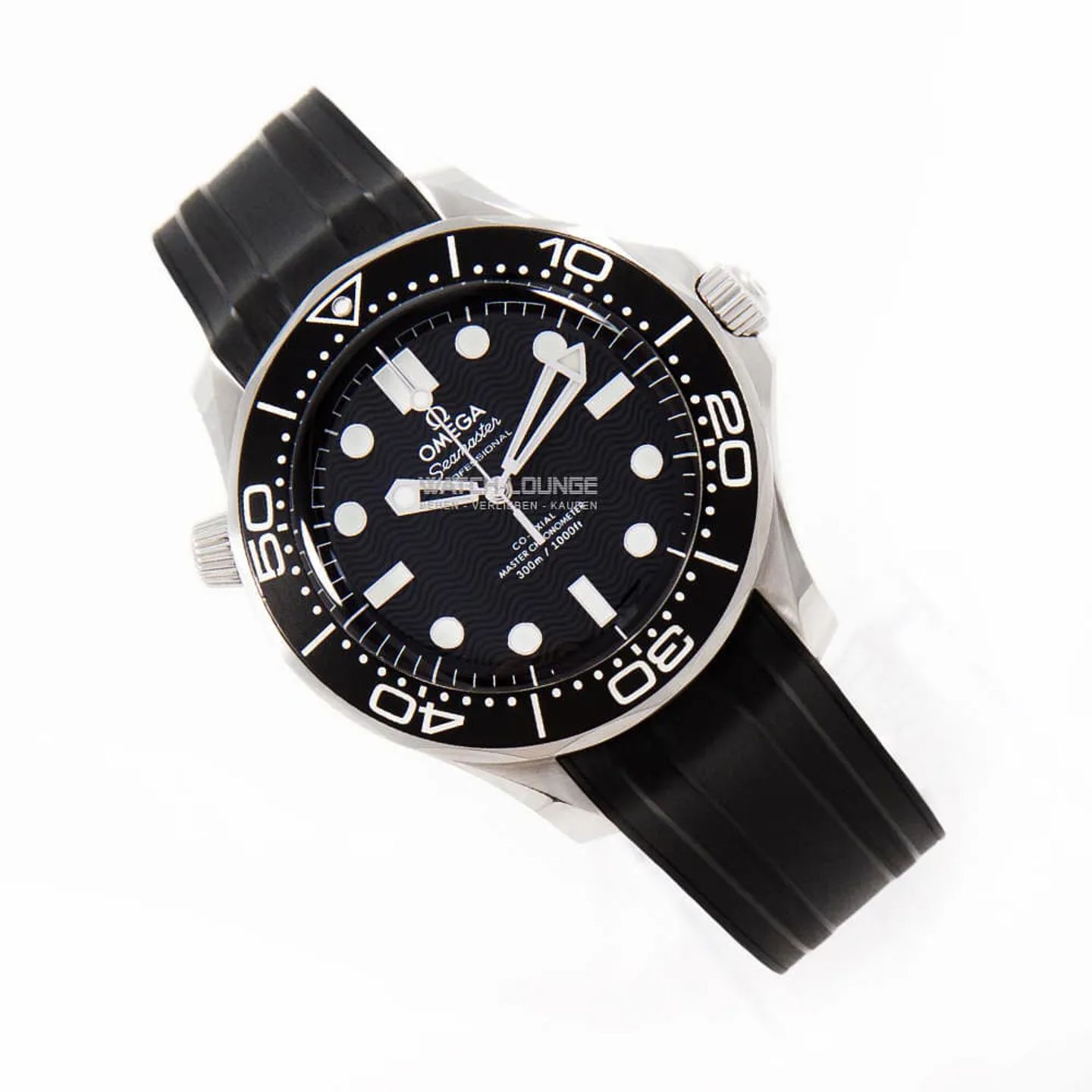 Omega Seamaster Diver 300 M 210.32.42.20.01.003 (2025) - Black dial 42 mm Steel case (2/8)