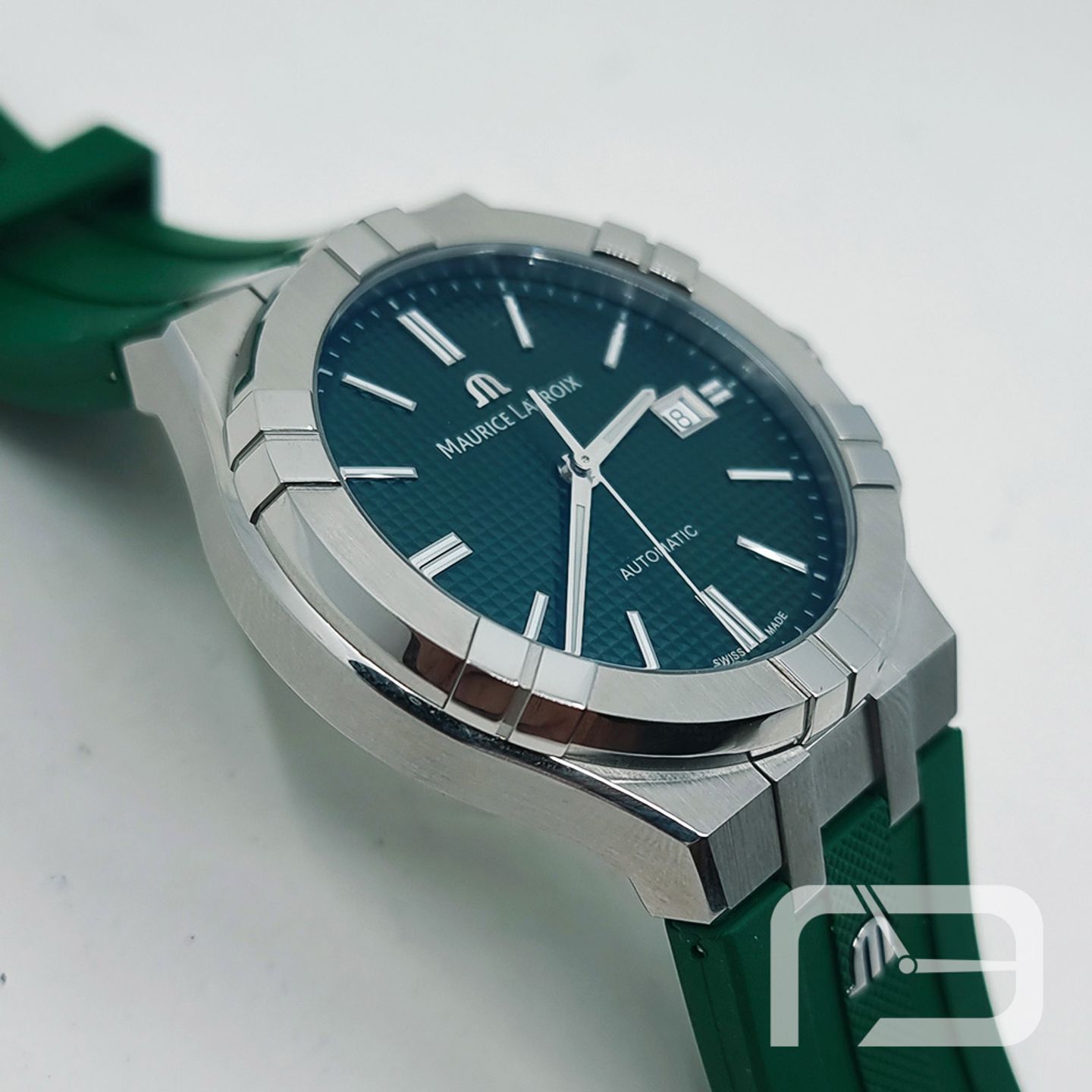 Maurice Lacroix Aikon AI6008-SS00F-630-D (Onbekend (willekeurig serienummer)) - Blauw wijzerplaat 42mm Staal (4/8)