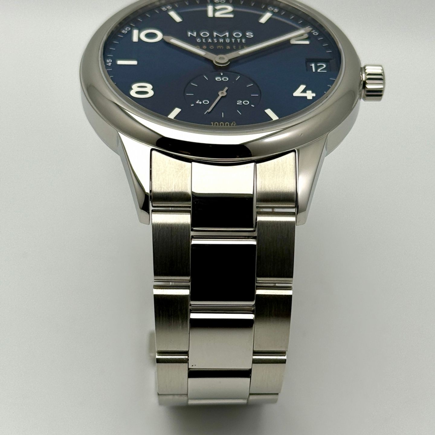 NOMOS Club Neomatik 782 - (6/8)