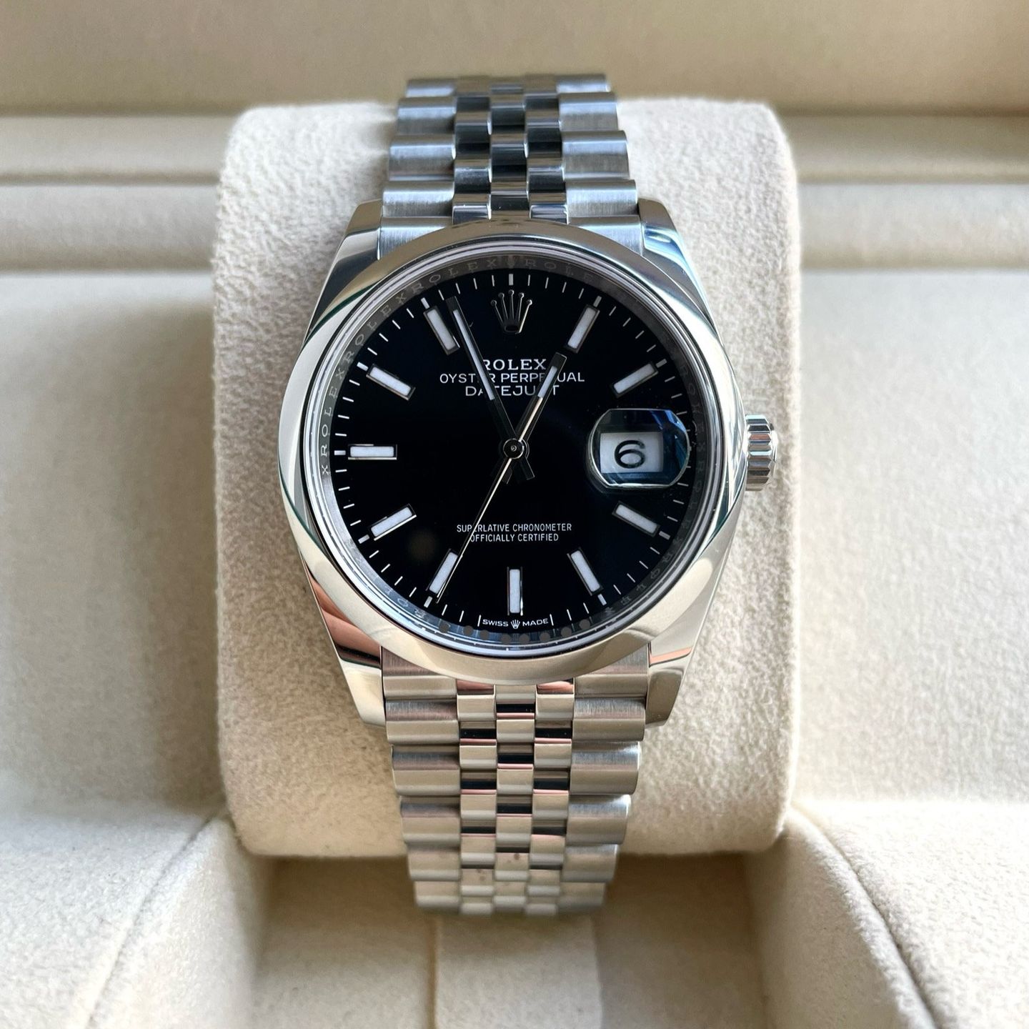 Rolex Datejust 36 126200 (2020) - Zwart wijzerplaat 36mm Staal (1/7)