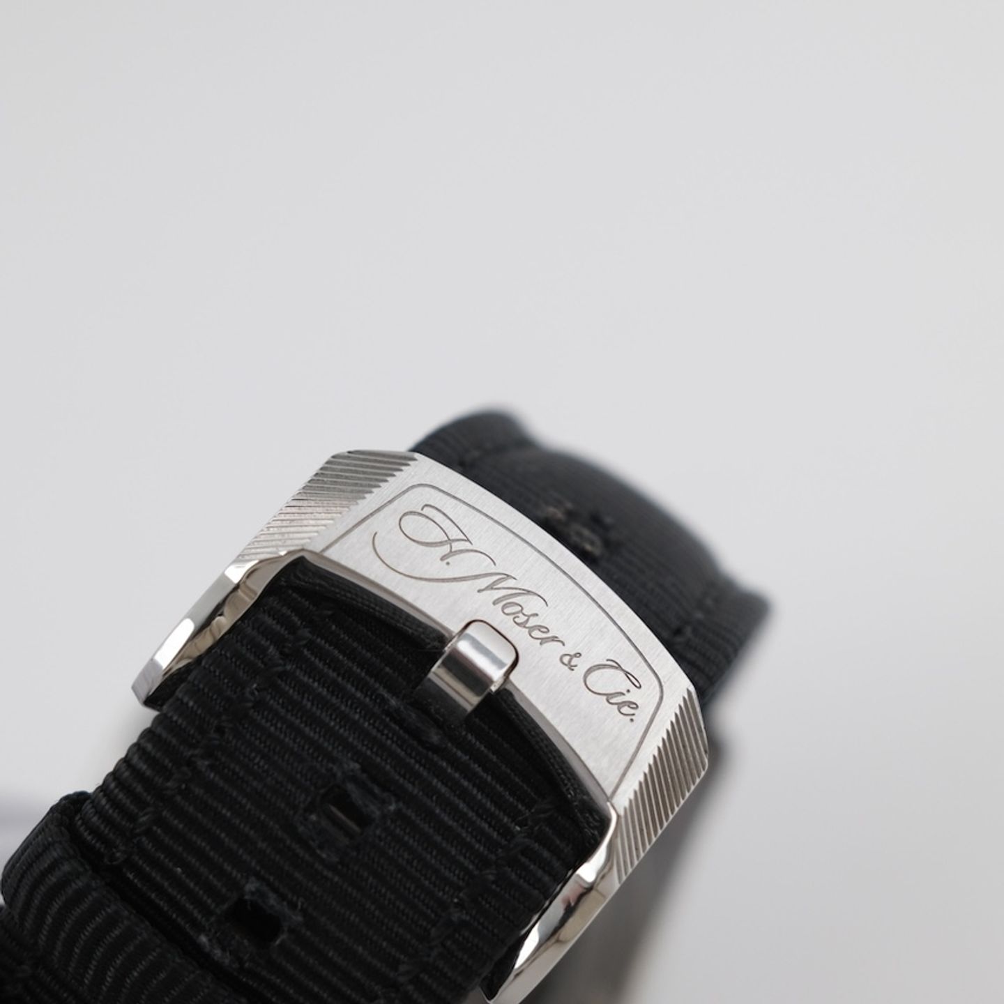 H. Moser & Cie. Pioneer 3200-1202 (2021) - Groen wijzerplaat 43mm Staal (7/8)