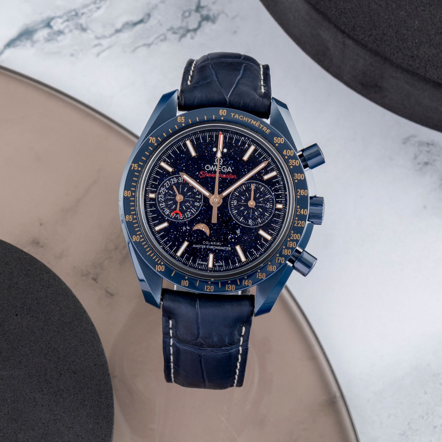 Omega Speedmaster Moonphase 304.93.44.52.03.002 - (1/8)