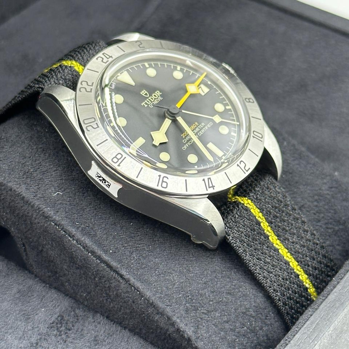 Tudor Black Bay 79470 - (7/10)
