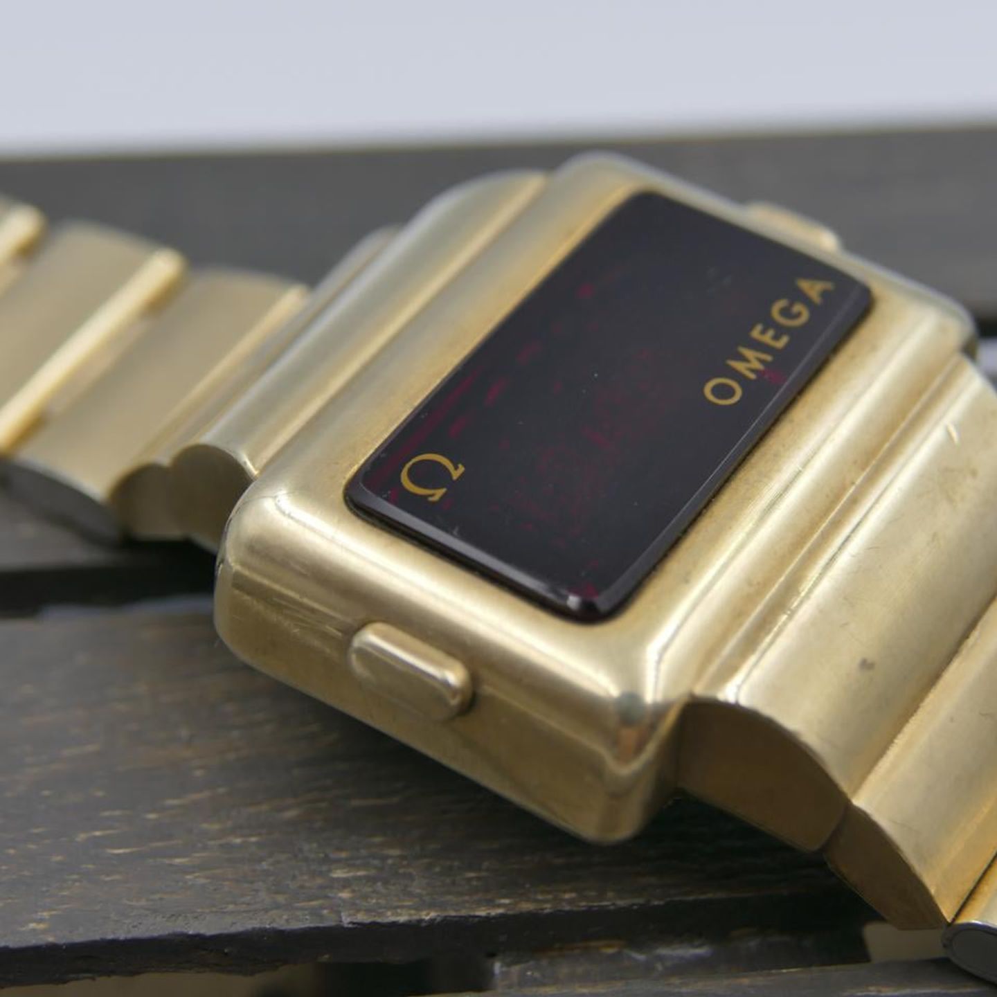 Omega Vintage 196.0039 - (2/8)