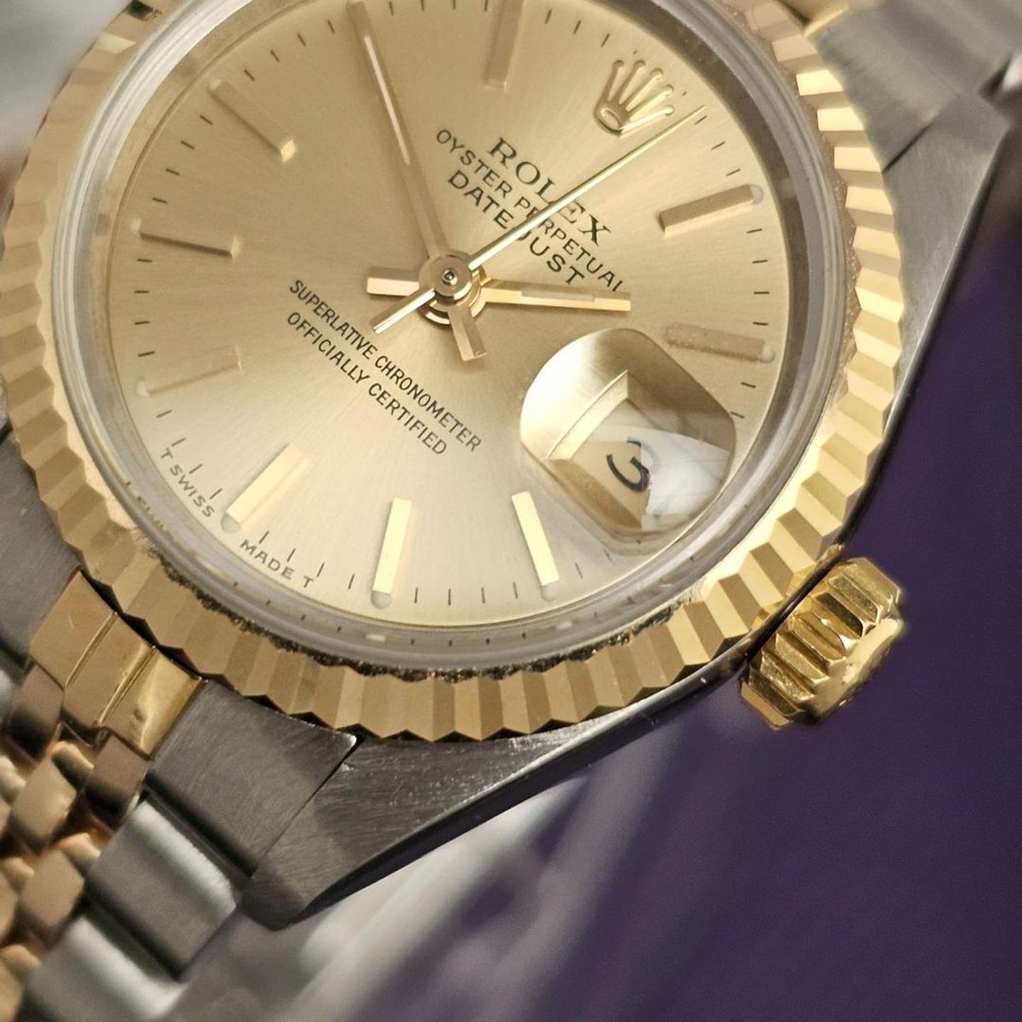 Rolex Lady-Datejust 69173 (1990) - Champagne dial 26 mm Gold/Steel case (3/4)