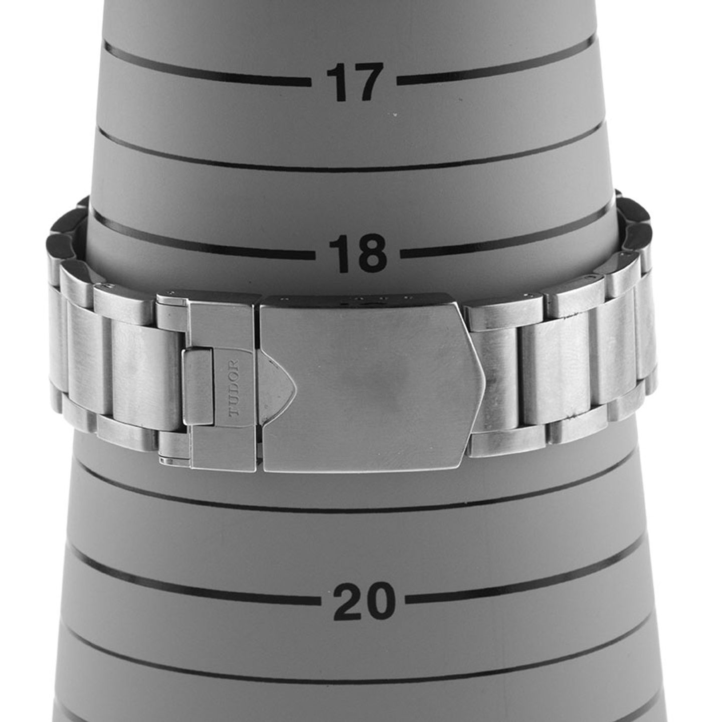 Tudor Black Bay 41 79540 - (8/8)