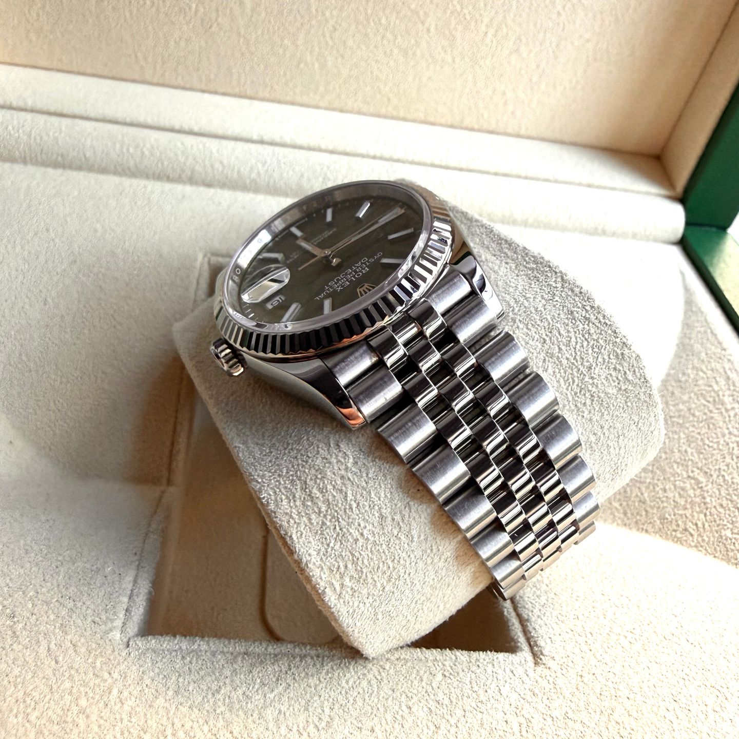 Rolex Datejust 36 126234 (2023) - Green dial 36 mm Steel case (10/14)