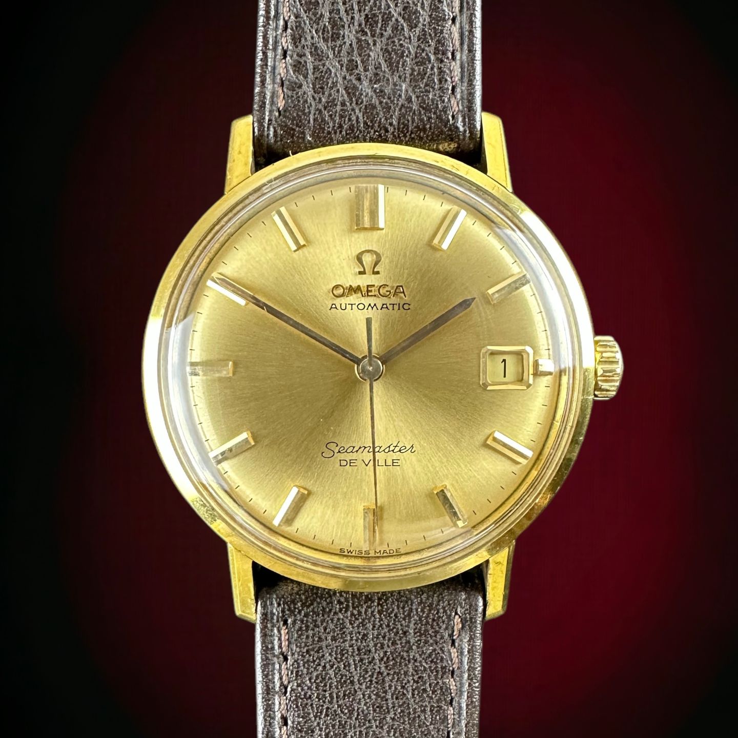 Omega Seamaster 166.020 (1962) - Gold dial 34 mm Yellow Gold case (1/8)