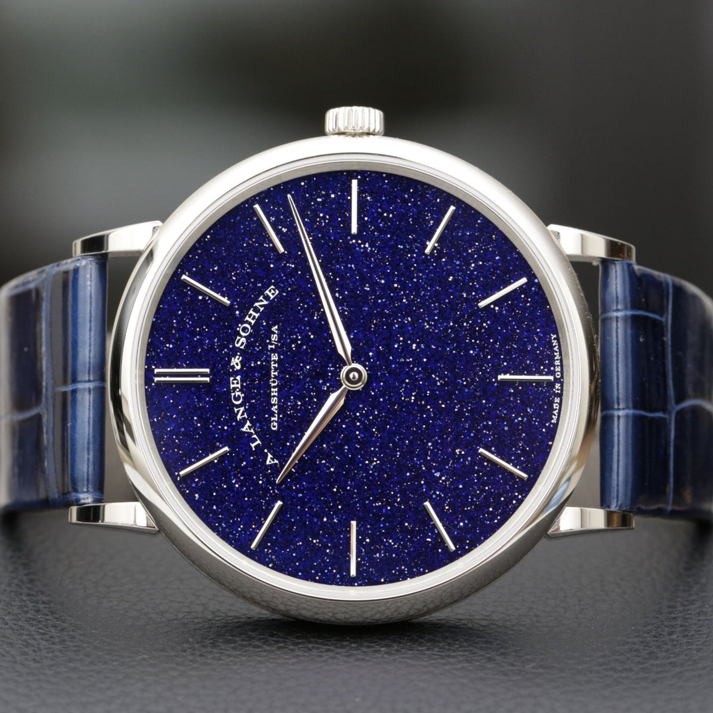 A. Lange & Söhne Saxonia 205.086 (2022) - Blue dial 37 mm White Gold case (2/8)