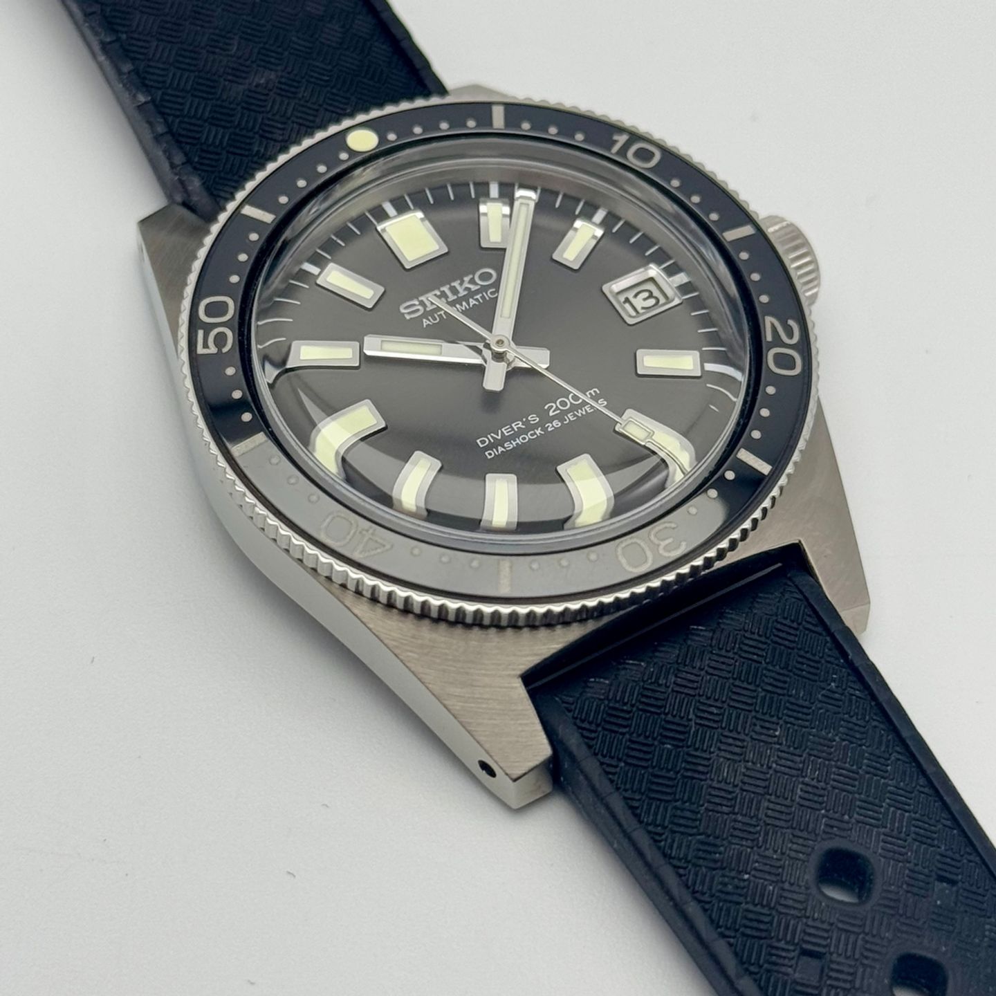 Seiko Prospex SBEN003 (2023) - Grey dial 38 mm Steel case (6/10)