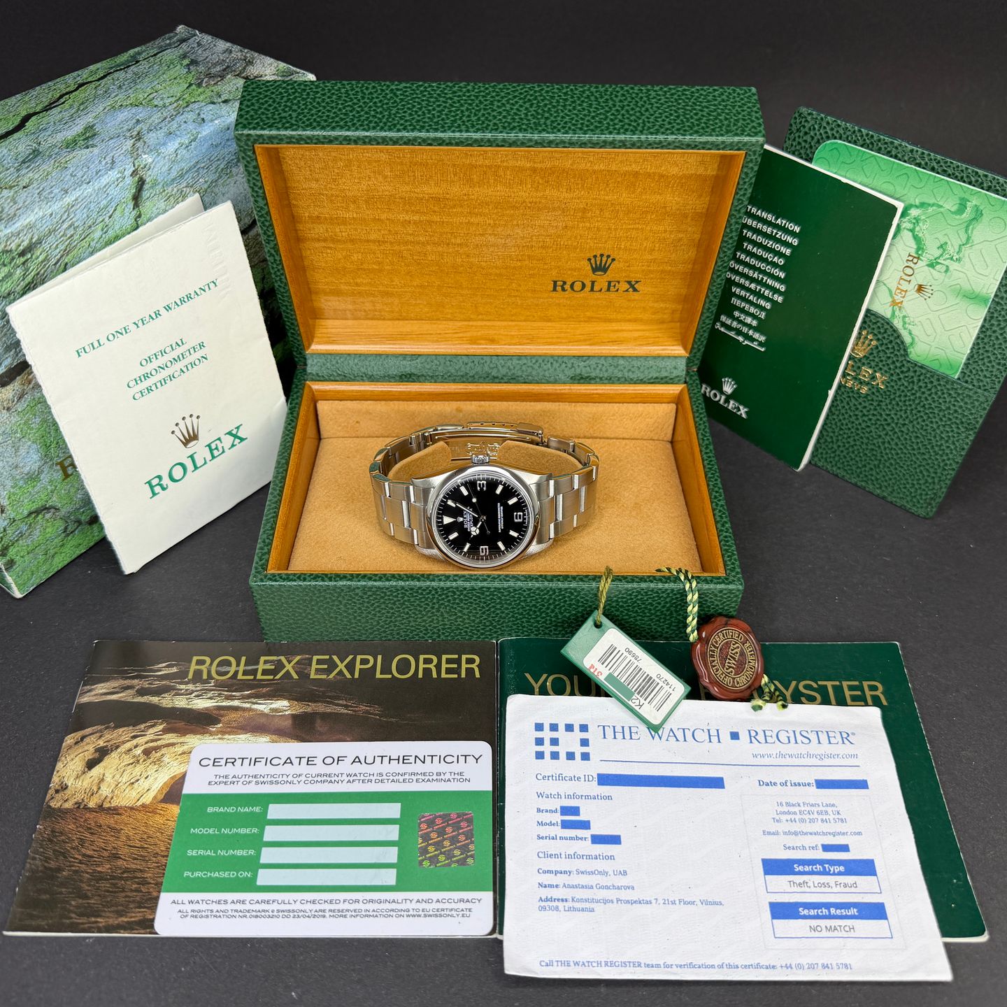Rolex Explorer 114270 (2001) - Zwart wijzerplaat 36mm Staal (3/8)