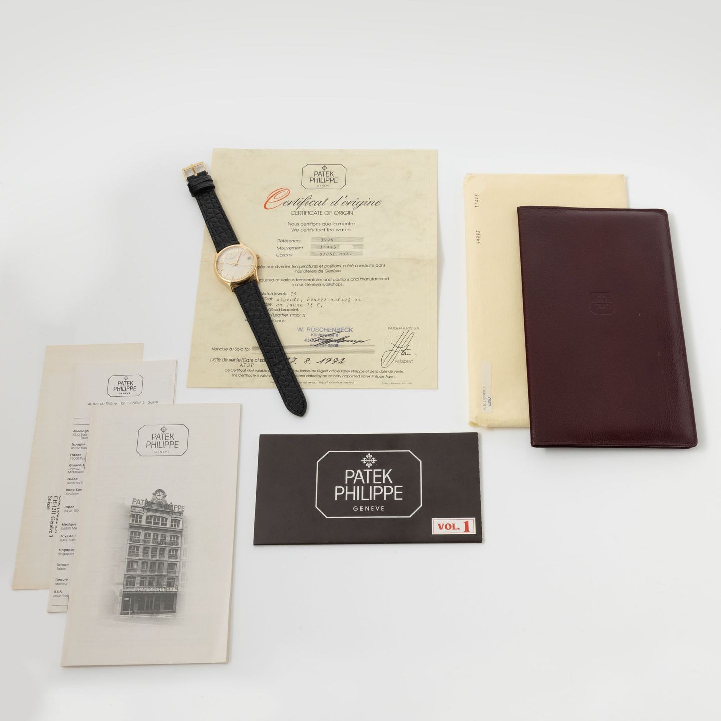 Patek Philippe Calatrava 3998J (1990) - Zilver wijzerplaat 35mm Geelgoud (2/8)