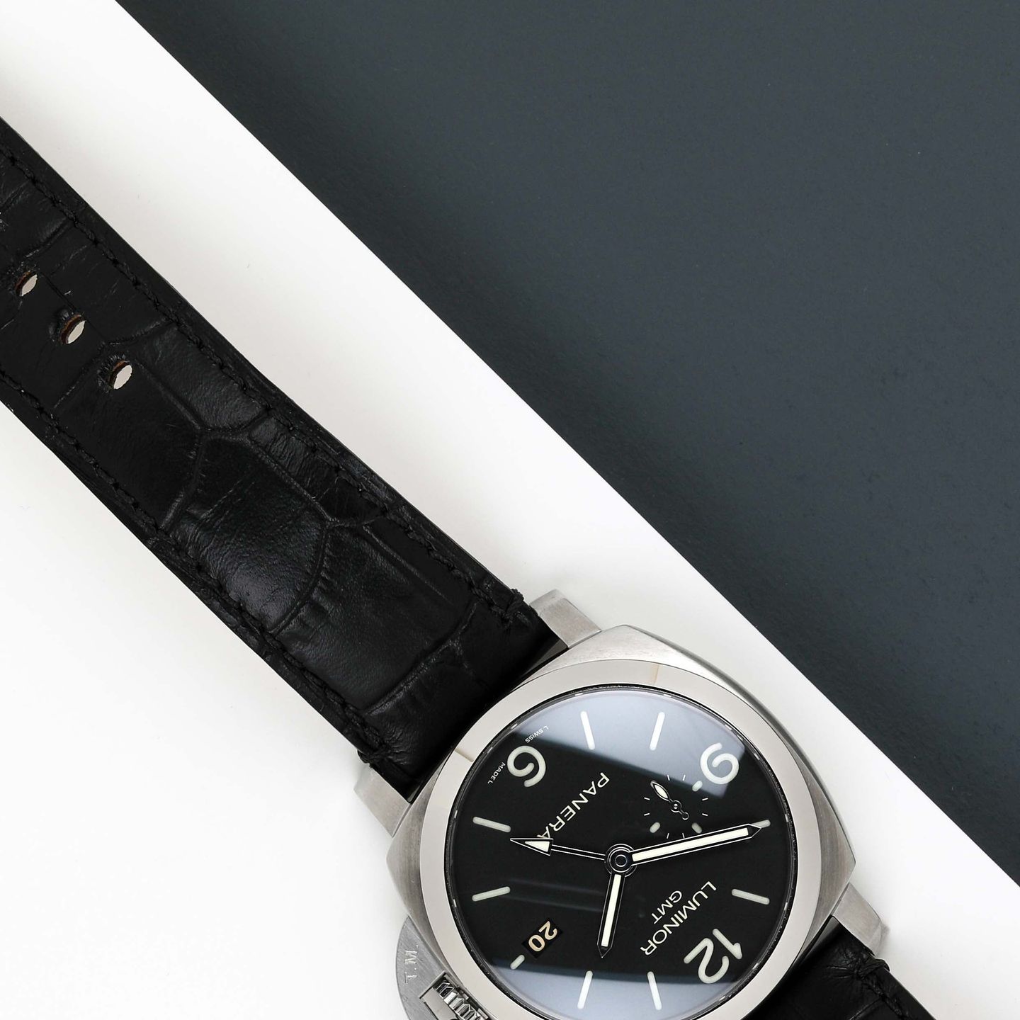 Panerai Luminor 1950 3 Days GMT Automatic PAM00320 (2013) - Black dial 44 mm Steel case (4/8)