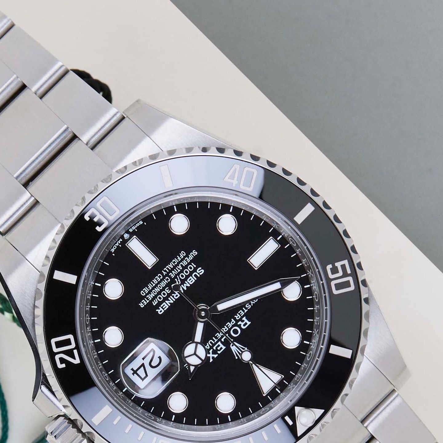Rolex Submariner Date 126610LN - (4/8)