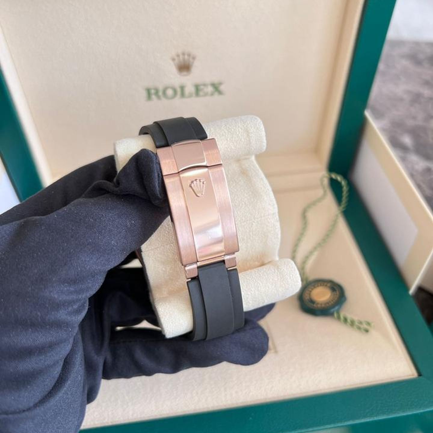 Rolex Sky-Dweller 336235 (2024) - Grey dial 42 mm Rose Gold case (9/10)