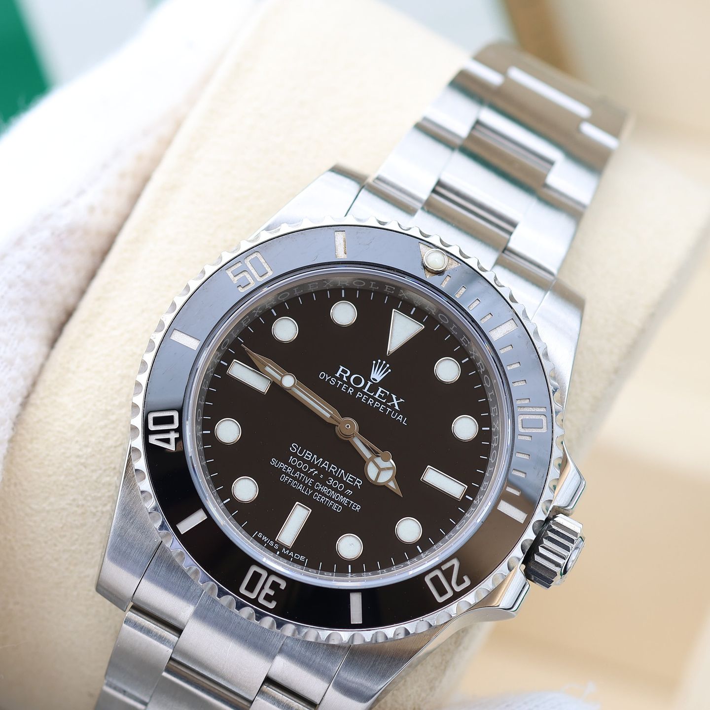 Rolex Submariner No Date 114060 (Onbekend (willekeurig serienummer)) - Zwart wijzerplaat 40mm Staal (2/8)