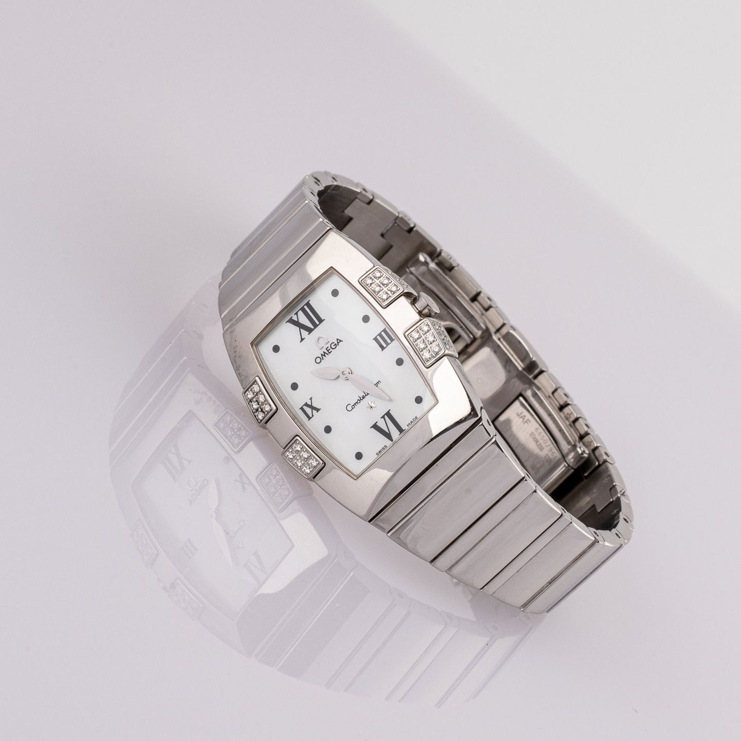Omega Constellation 1586.70.00 - (2/8)