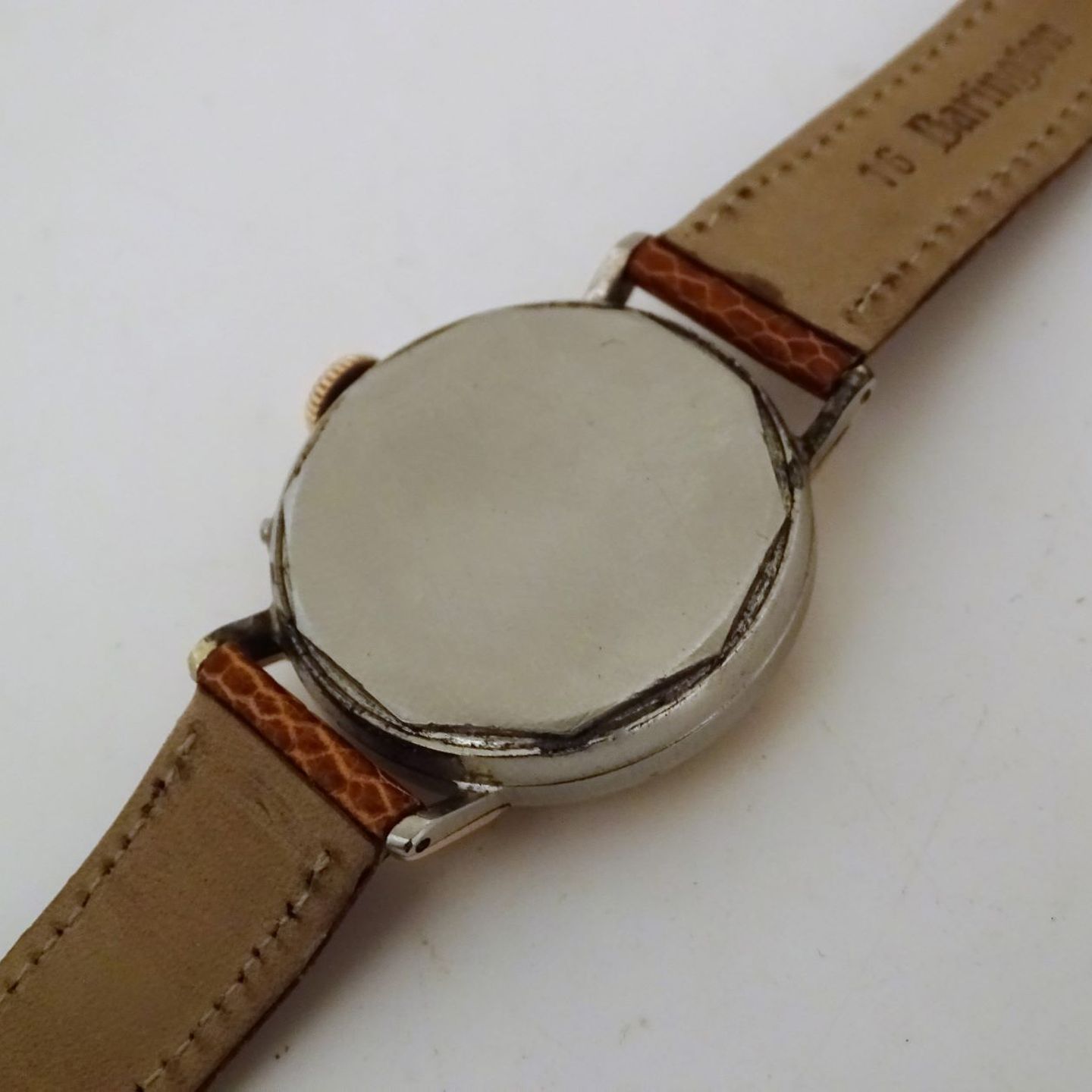 Movado Vintage Unknown (1945) - Champagne dial 33 mm Gold/Steel case (6/8)