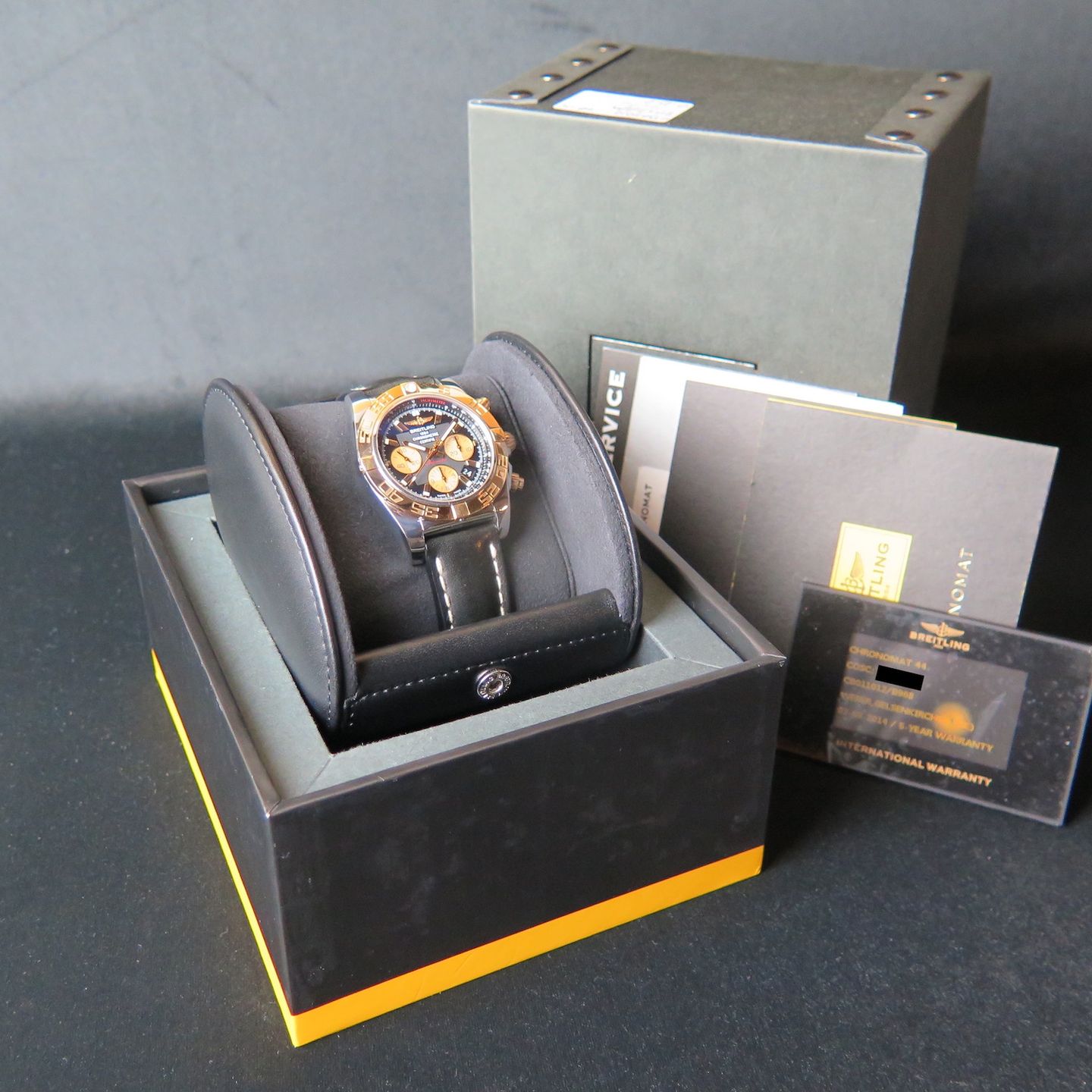 Breitling Chronomat 44 CB011012.A693.737P (2014) - Wit wijzerplaat 44mm Staal (8/8)