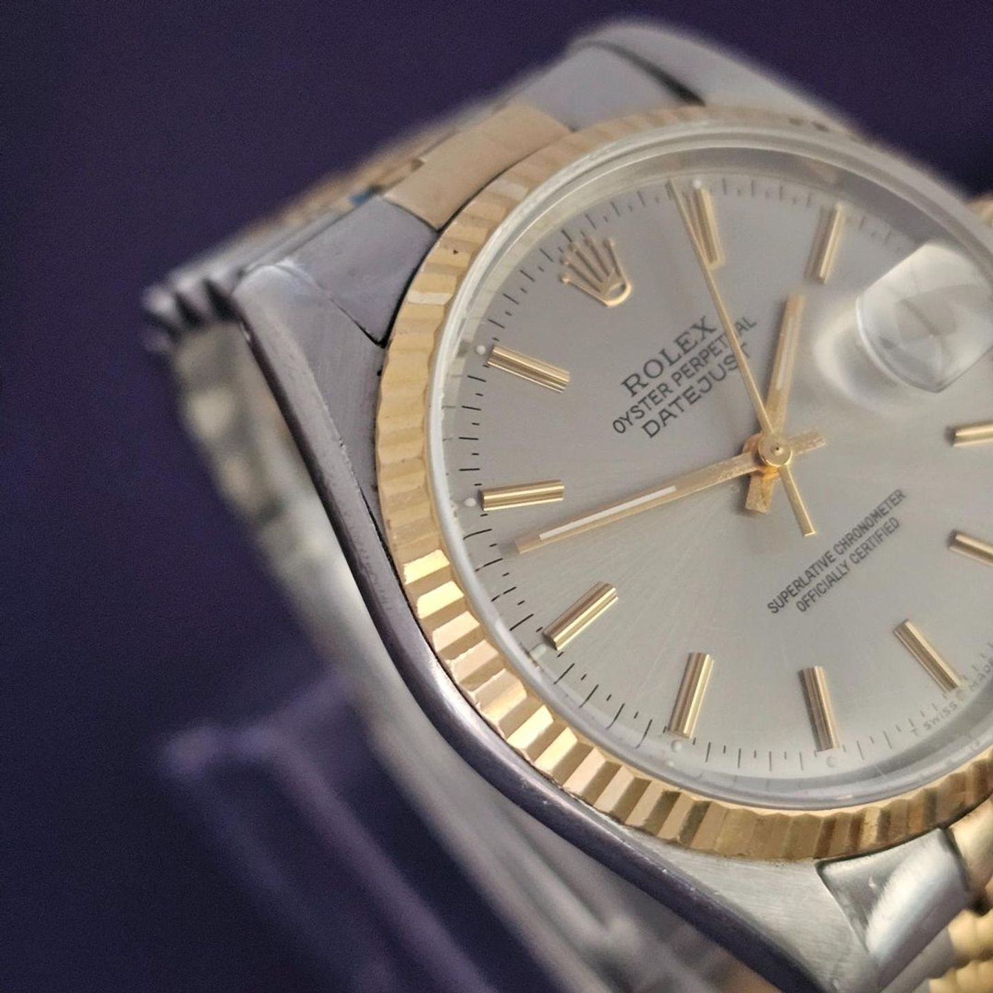 Rolex Datejust 36 16233 (1989) - Silver dial 36 mm Gold/Steel case (2/4)