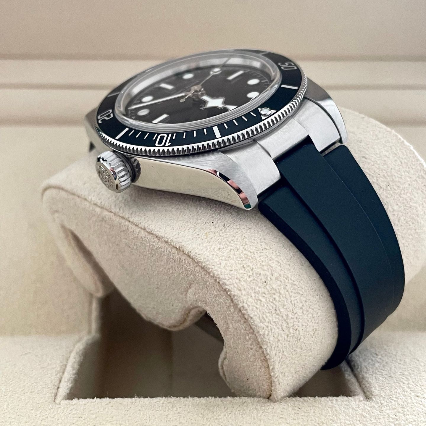 Tudor Black Bay 7941A1A0NU (2024) - Black dial 41 mm Steel case (6/7)